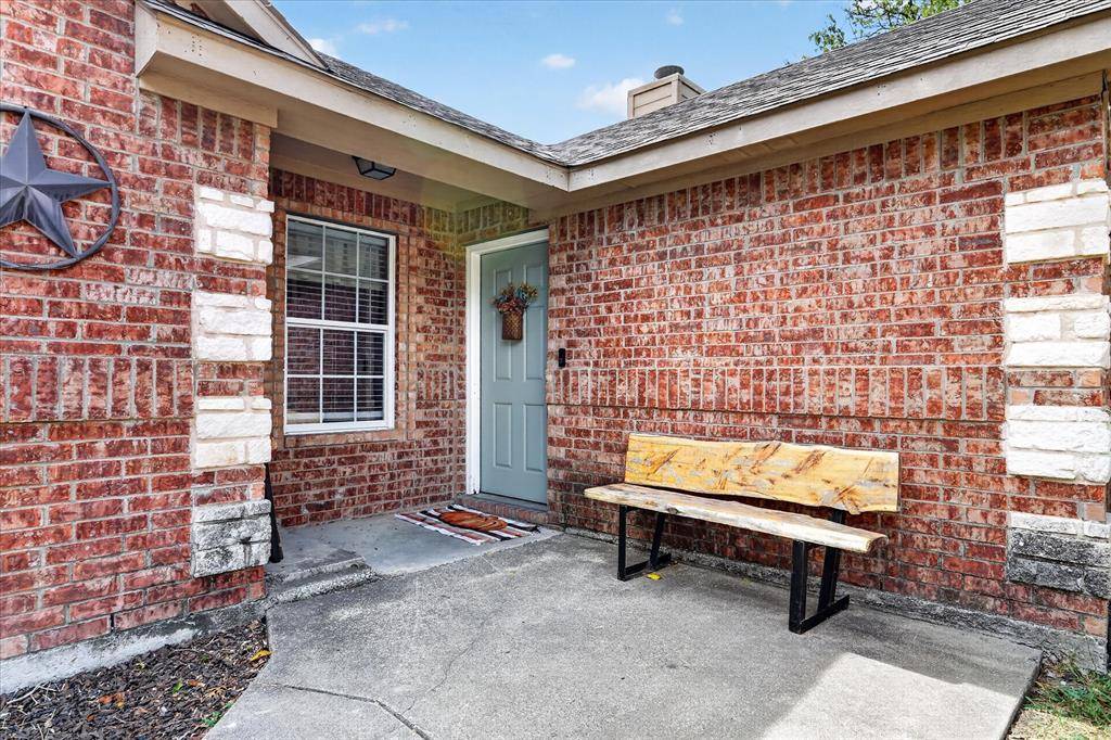 5413 Cornell Avenue, River Oaks, TX 76114