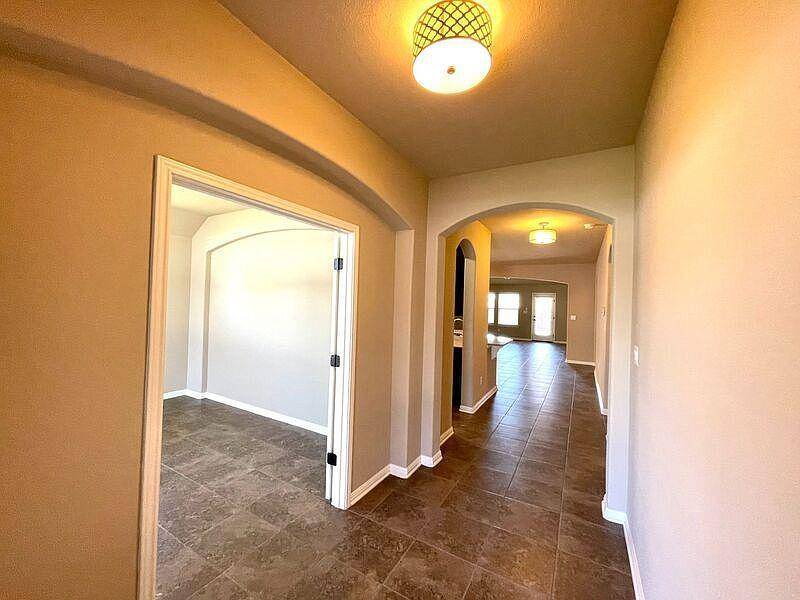 8388 ANGELO LOOP, Round Rock, TX 78665