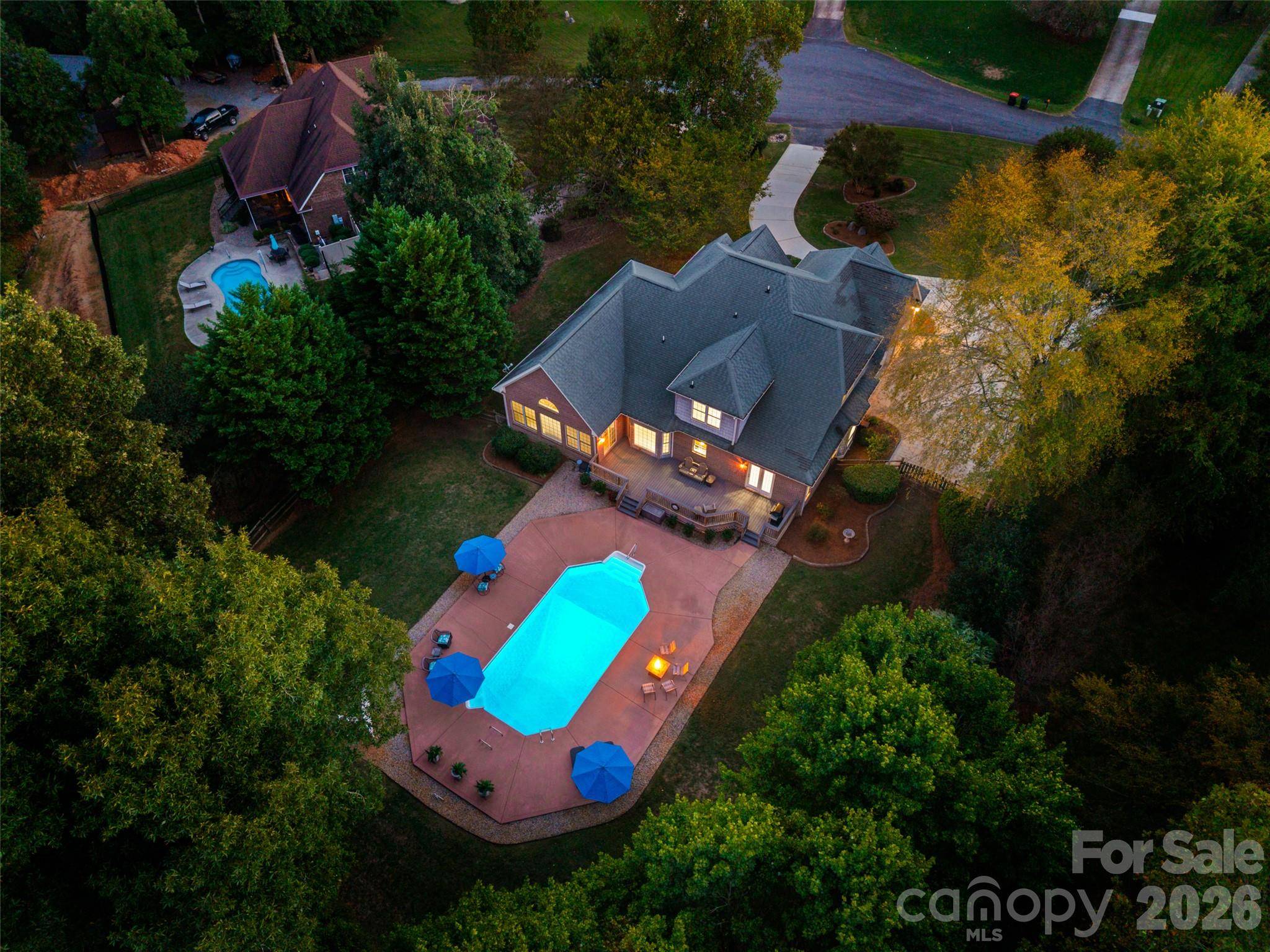 131 Summerfield CT, Lake Wylie, SC 29710