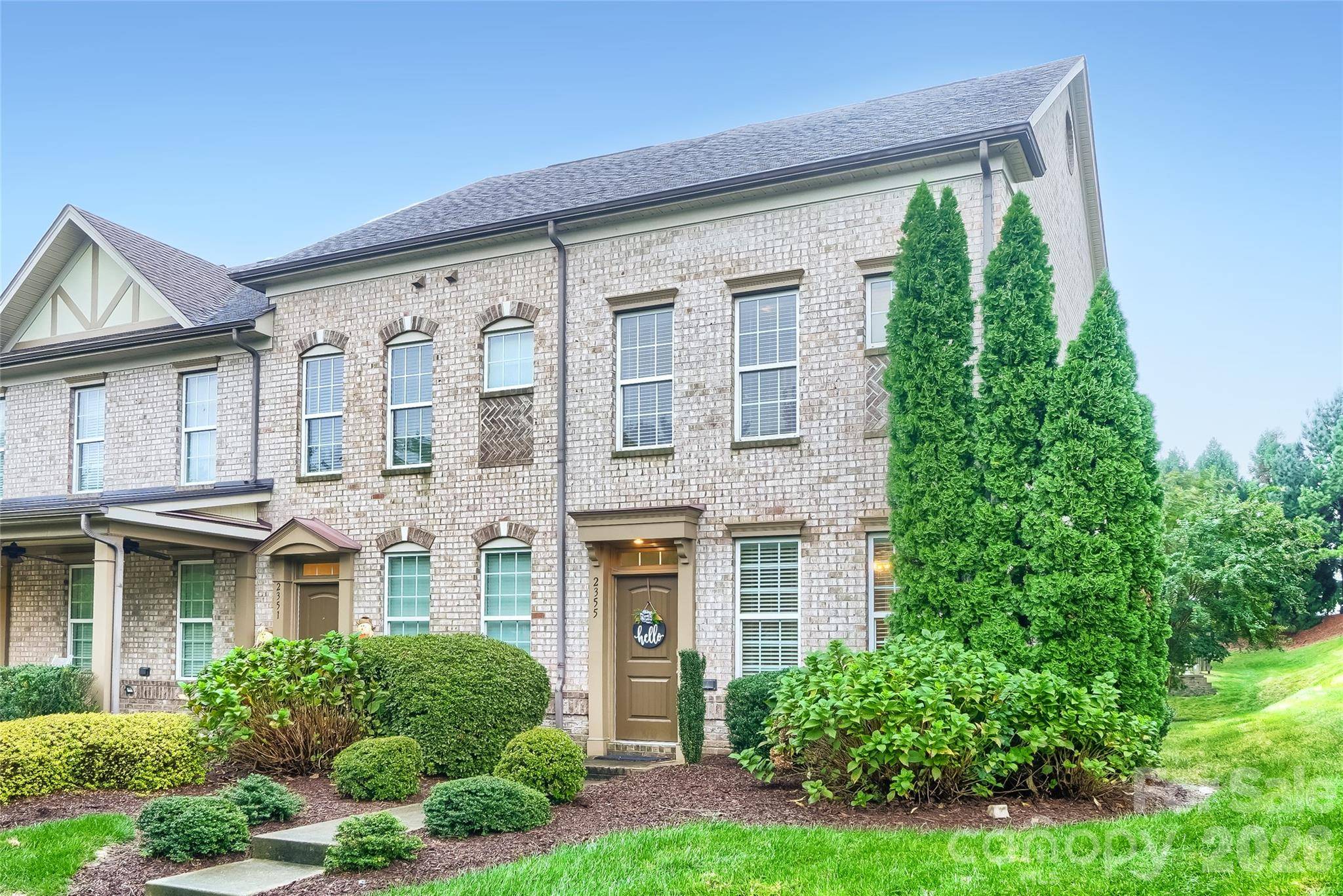 2355 Donnington LN NW, Concord, NC 28027