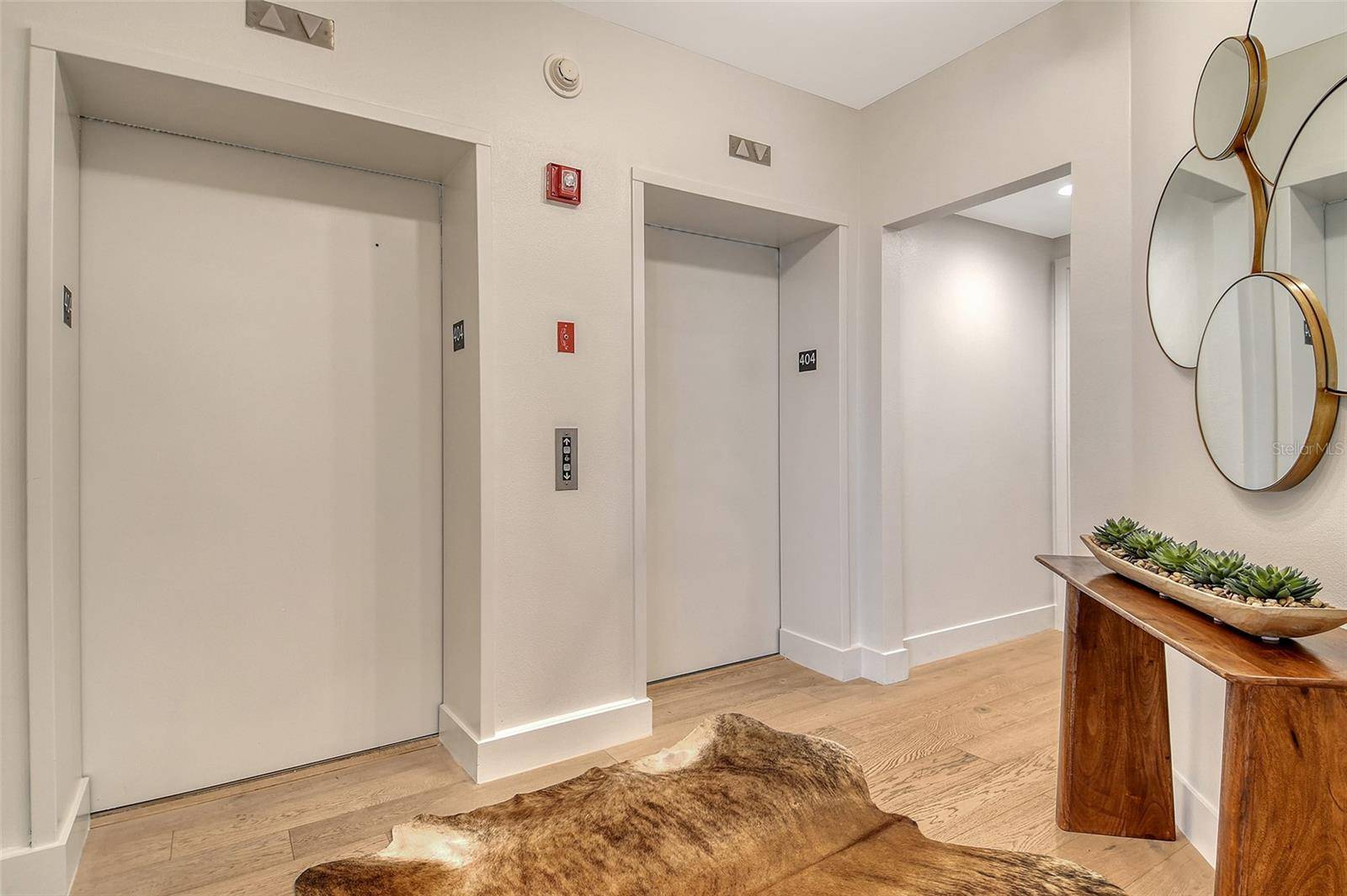 401 N POINT RD #404, Osprey, FL 34229