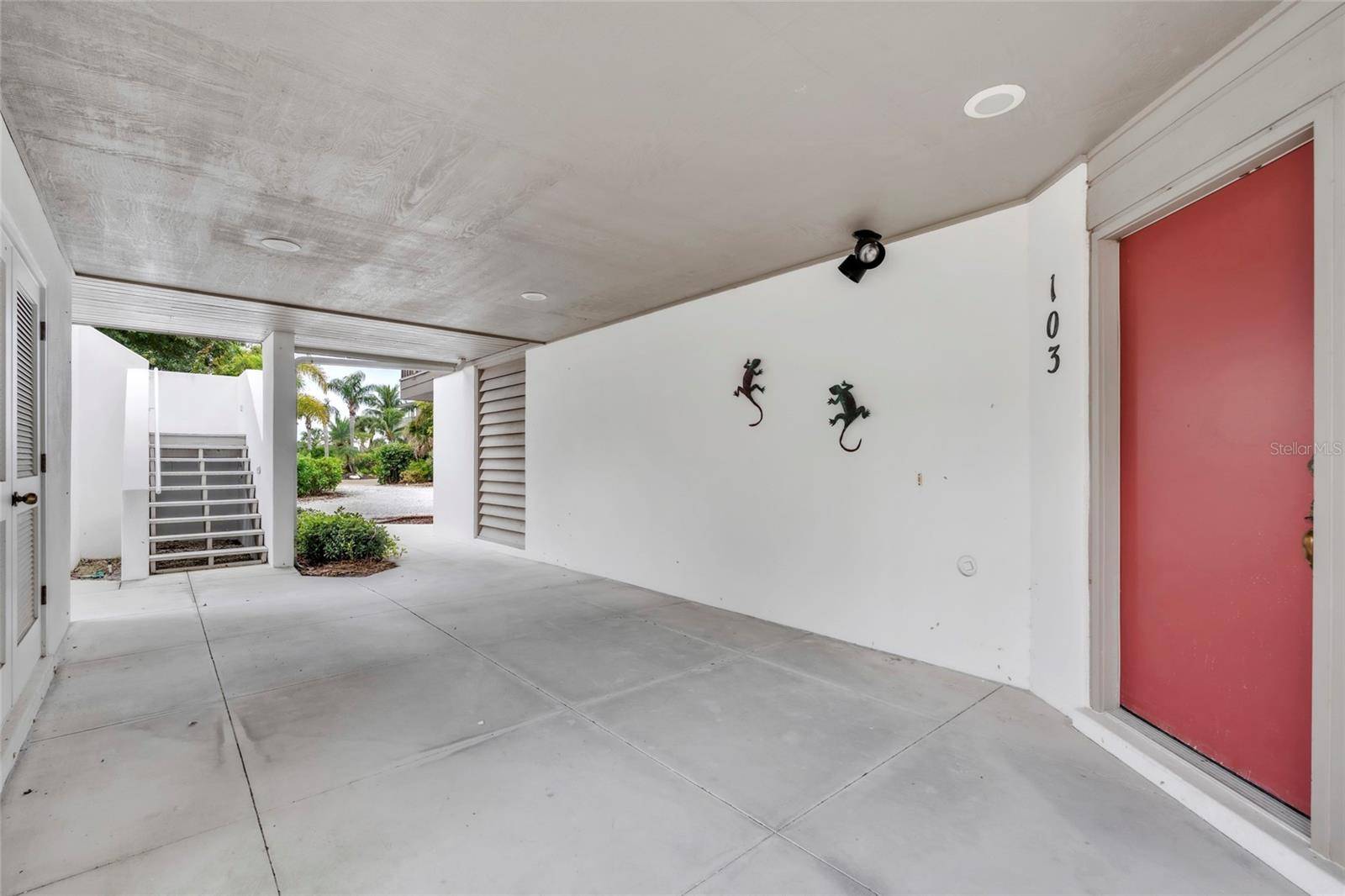 103 SUNSET LN, Anna Maria, FL 34216