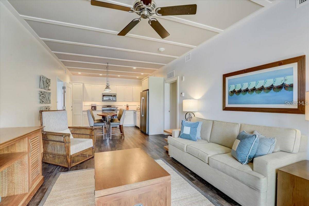 5325 MARINA DRIVE #423, Holmes Beach, FL 34217