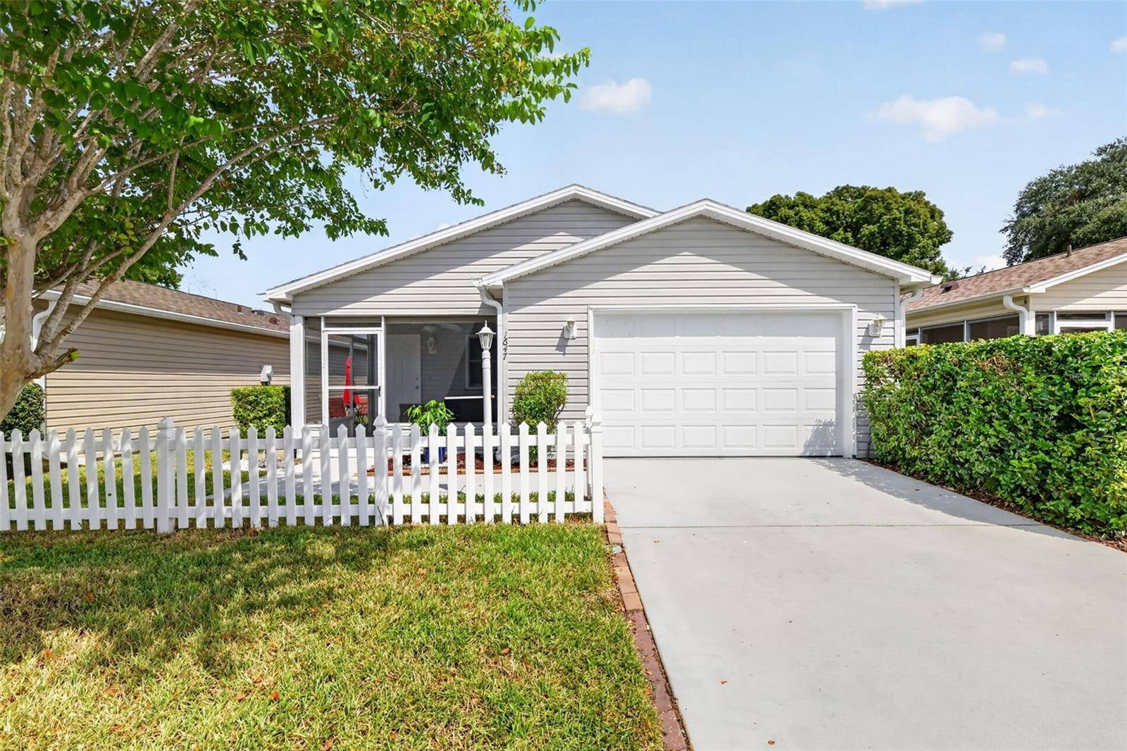 1647 DURAN DR, The Villages, FL 32162