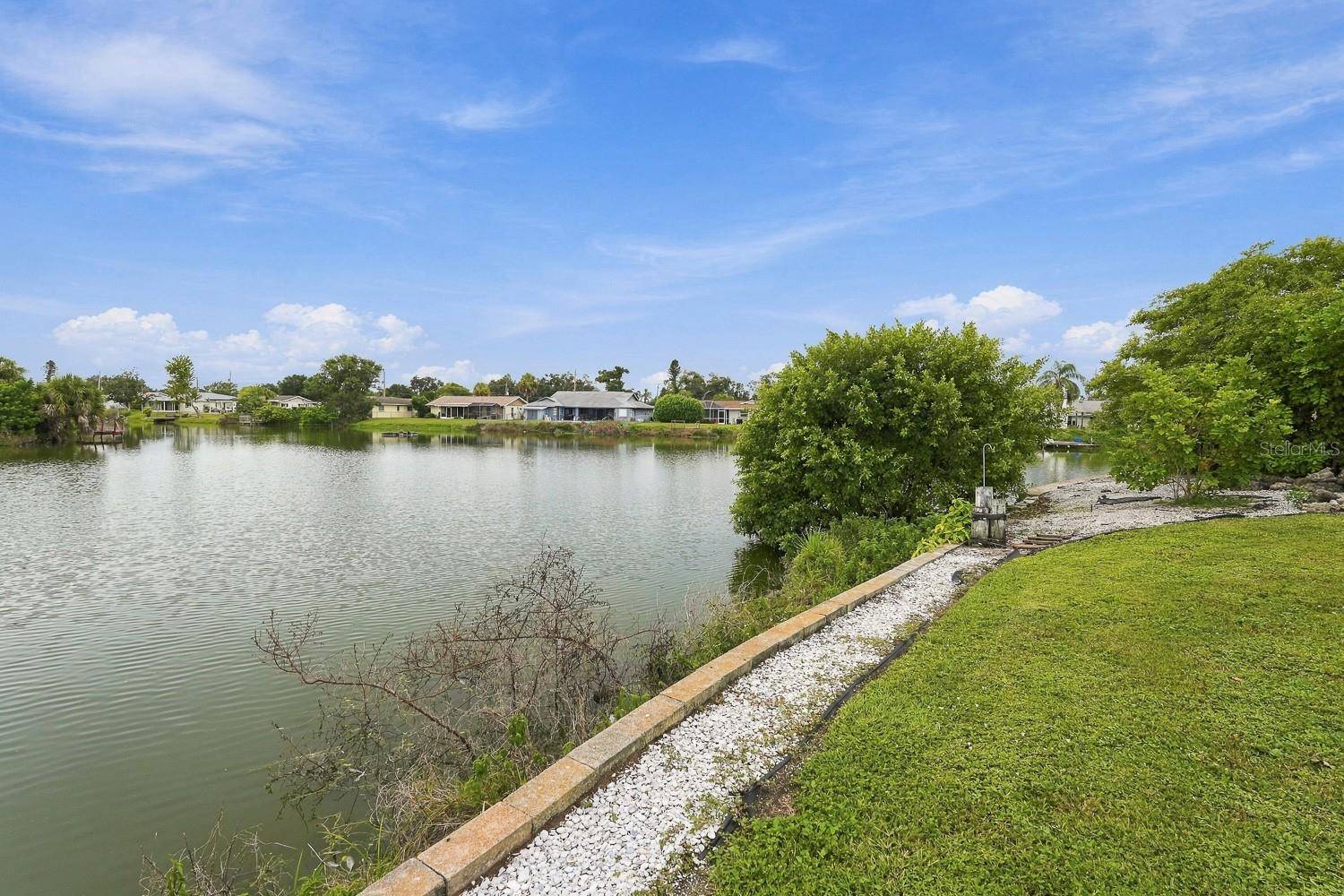 2331 SANDLEWOOD DR, Venice, FL 34293