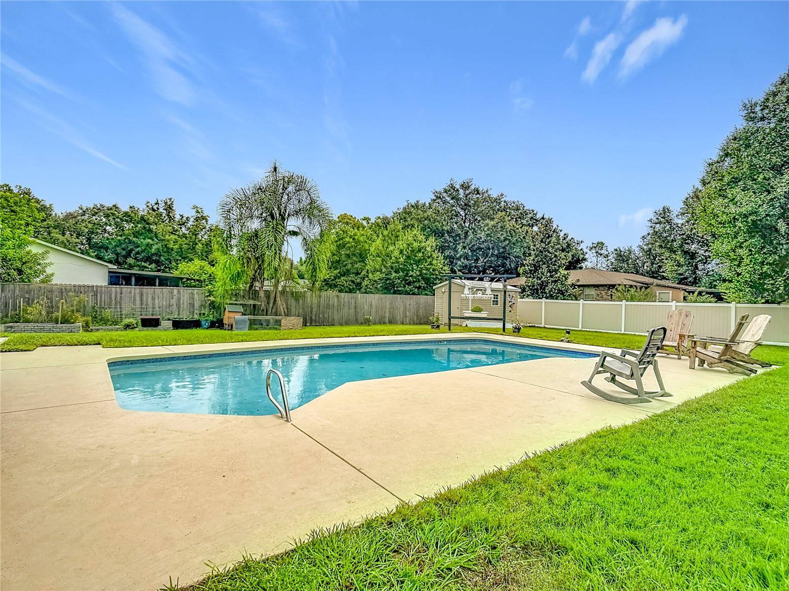 1355 E 10TH ST, St Cloud, FL 34771