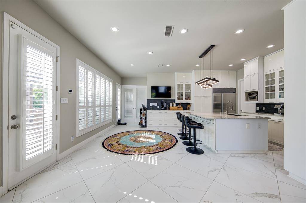 6604 Myrtle Beach Drive, Plano, TX 75093