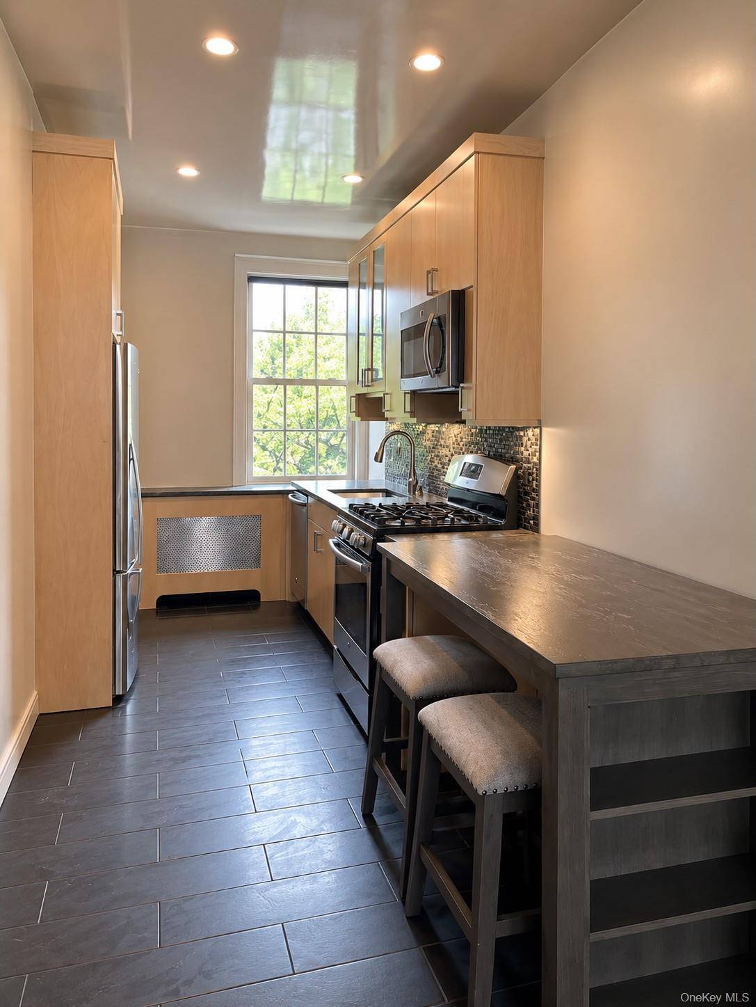 26 East Parkway #12S, Scarsdale, NY 10583