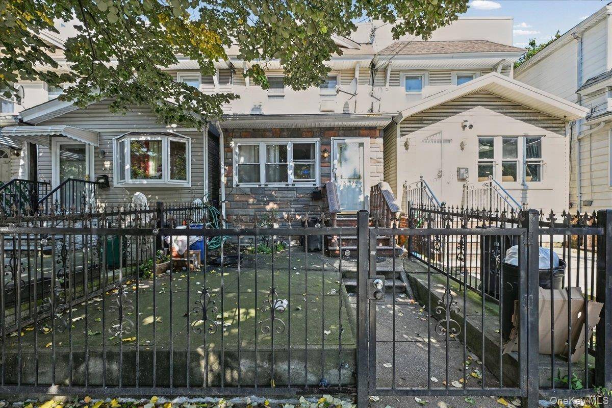 11507 103rd AVE, Richmond Hill S., NY 11419