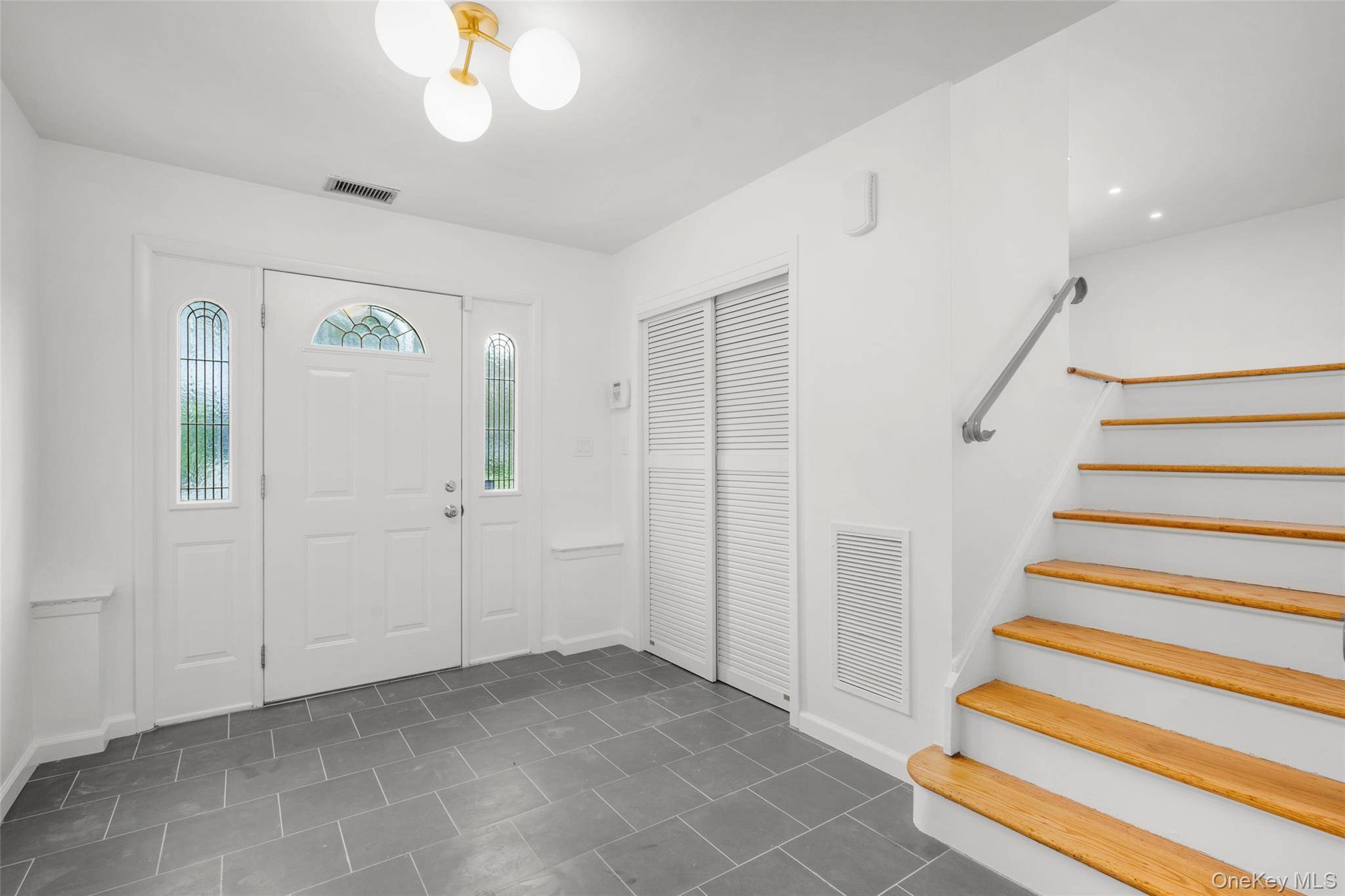 69 Pietro DR, Yonkers, NY 10710
