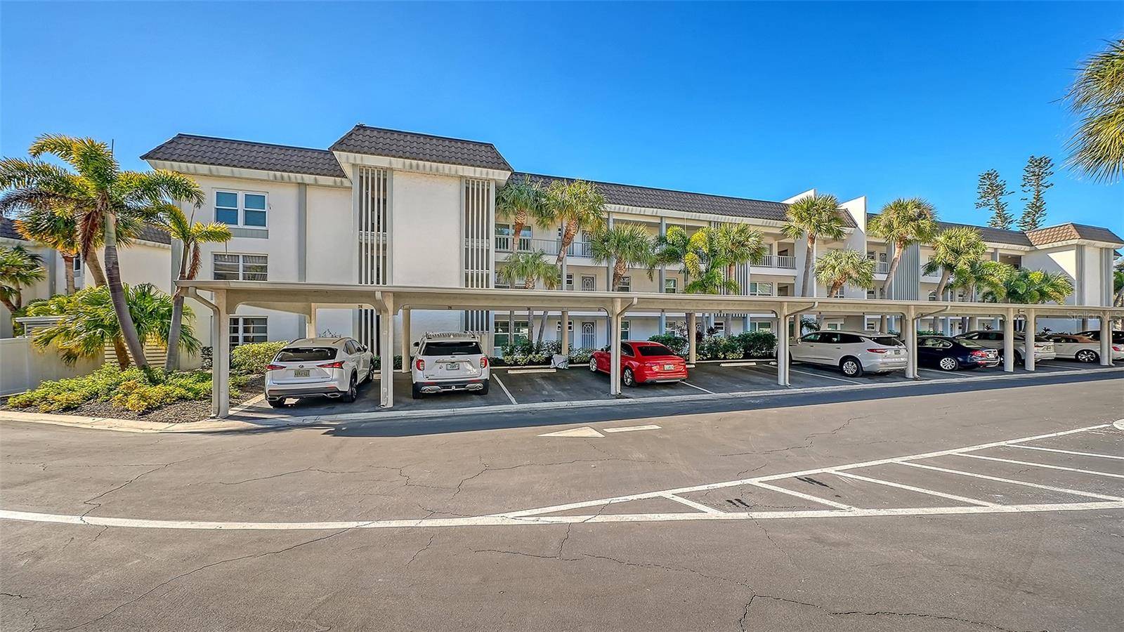 4380 EXETER DR #101, Longboat Key, FL 34228