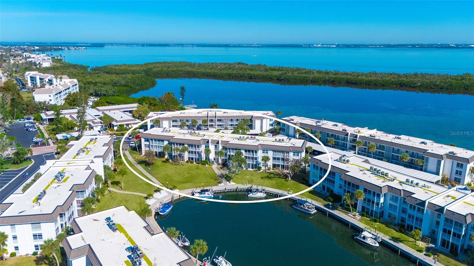 4380 EXETER DR #101, Longboat Key, FL 34228