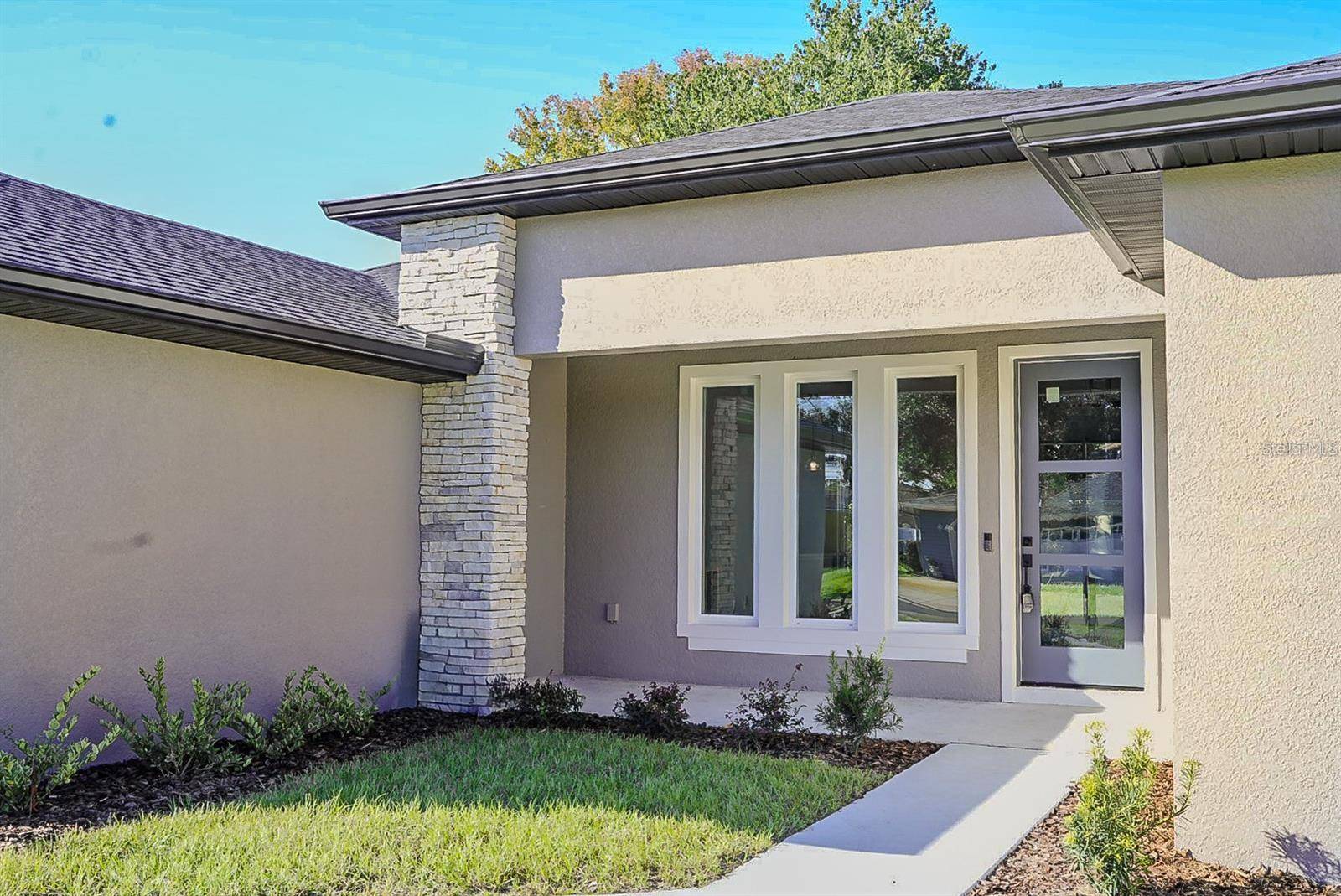 6 BRONSON LN, Palm Coast, FL 32137