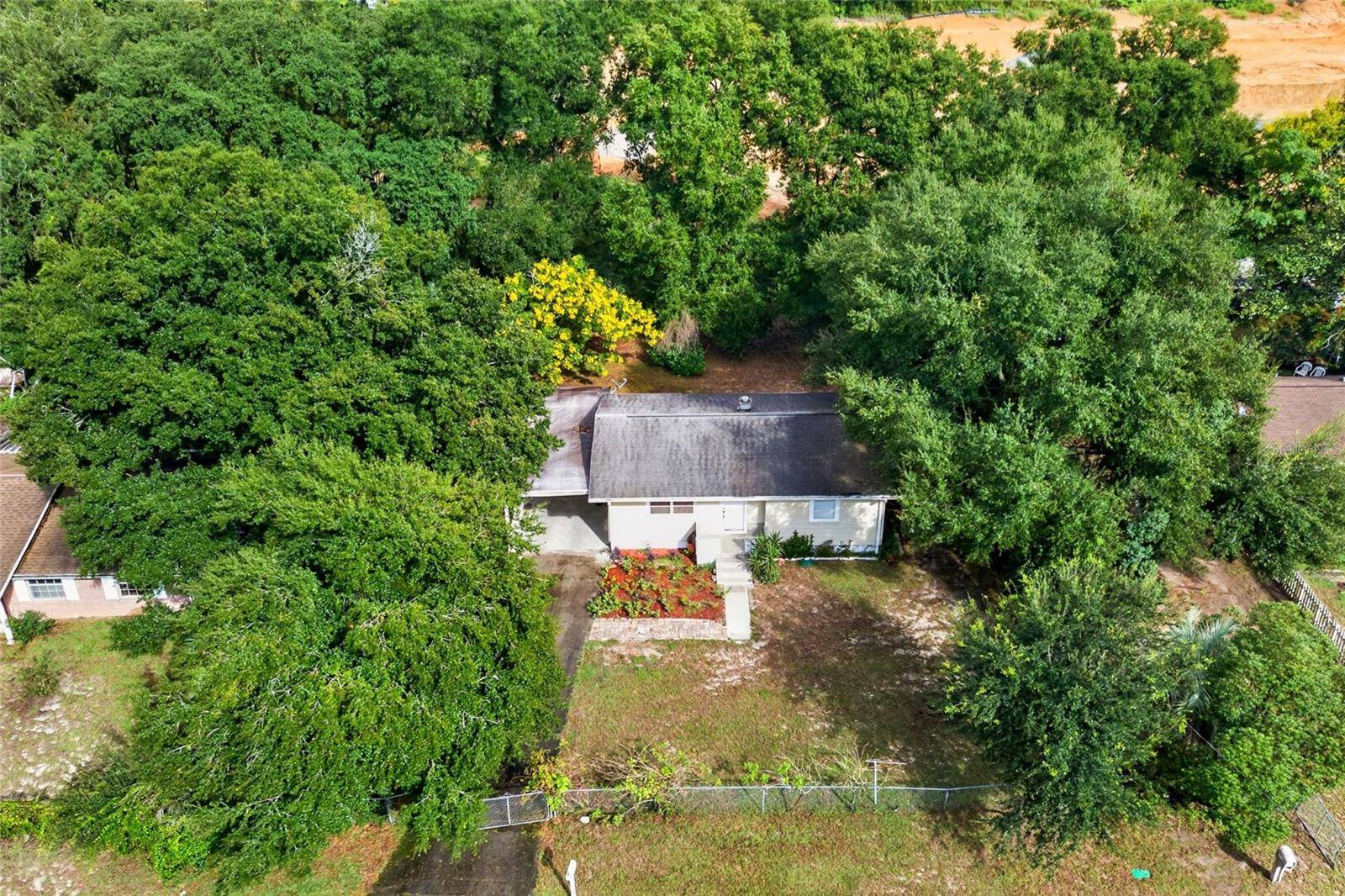 210 NEBRASKA AVE, Leesburg, FL 34748
