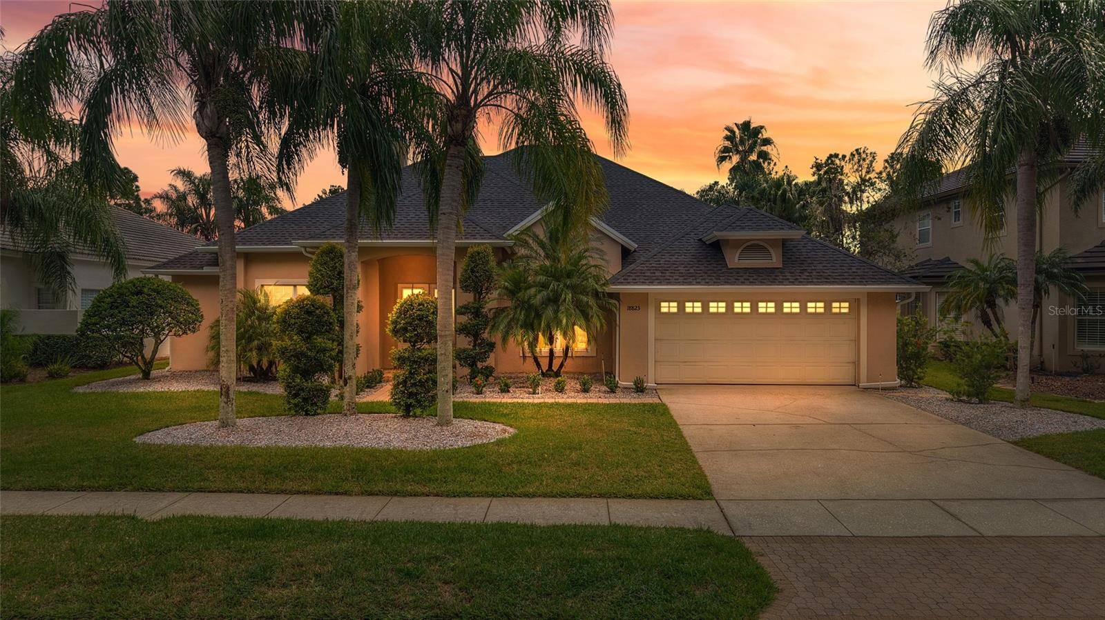 18823 WIMBLEDON CIR, Lutz, FL 33558