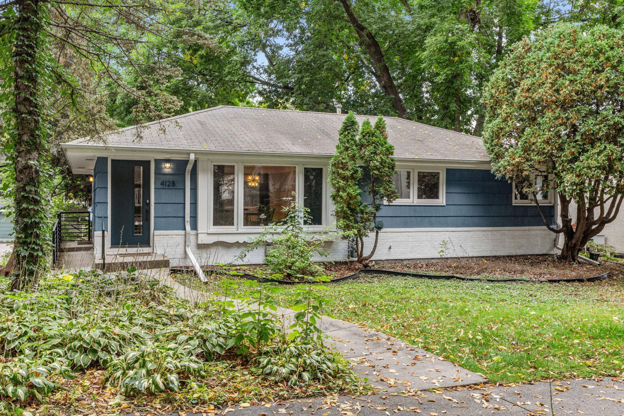 4128 Ewing AVE S, Minneapolis, MN 55410