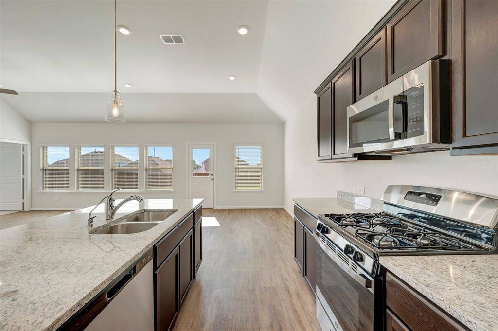 3304 Majesty Lane, Denton, TX 76208