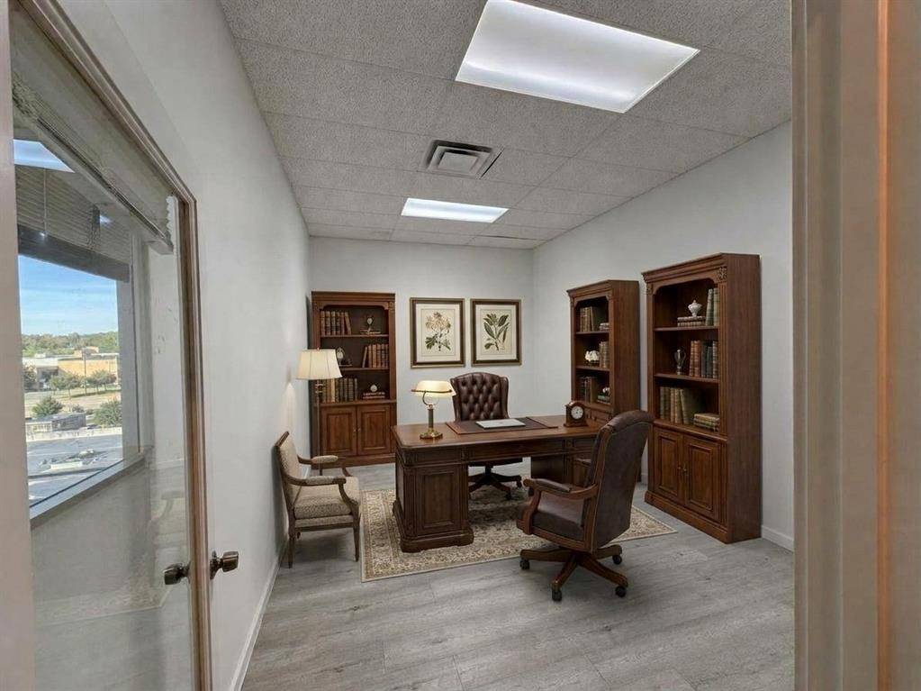 607 Cedar Street, Cedar Hill, TX 75104