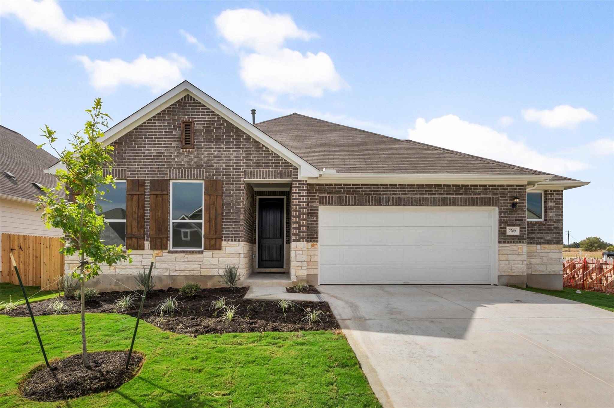 180 Coleto TRL, Bastrop, TX 78602