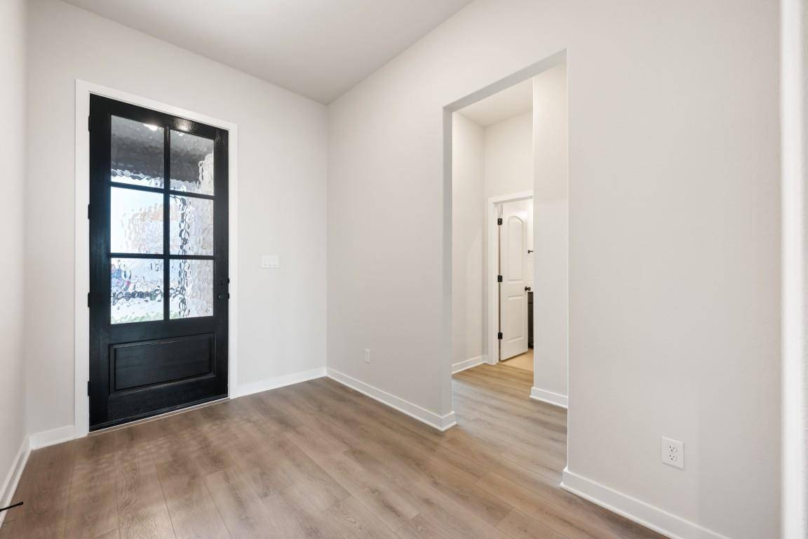 180 Coleto TRL, Bastrop, TX 78602