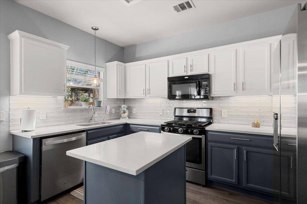 11301 Conchos River TRL, Austin, TX 78717