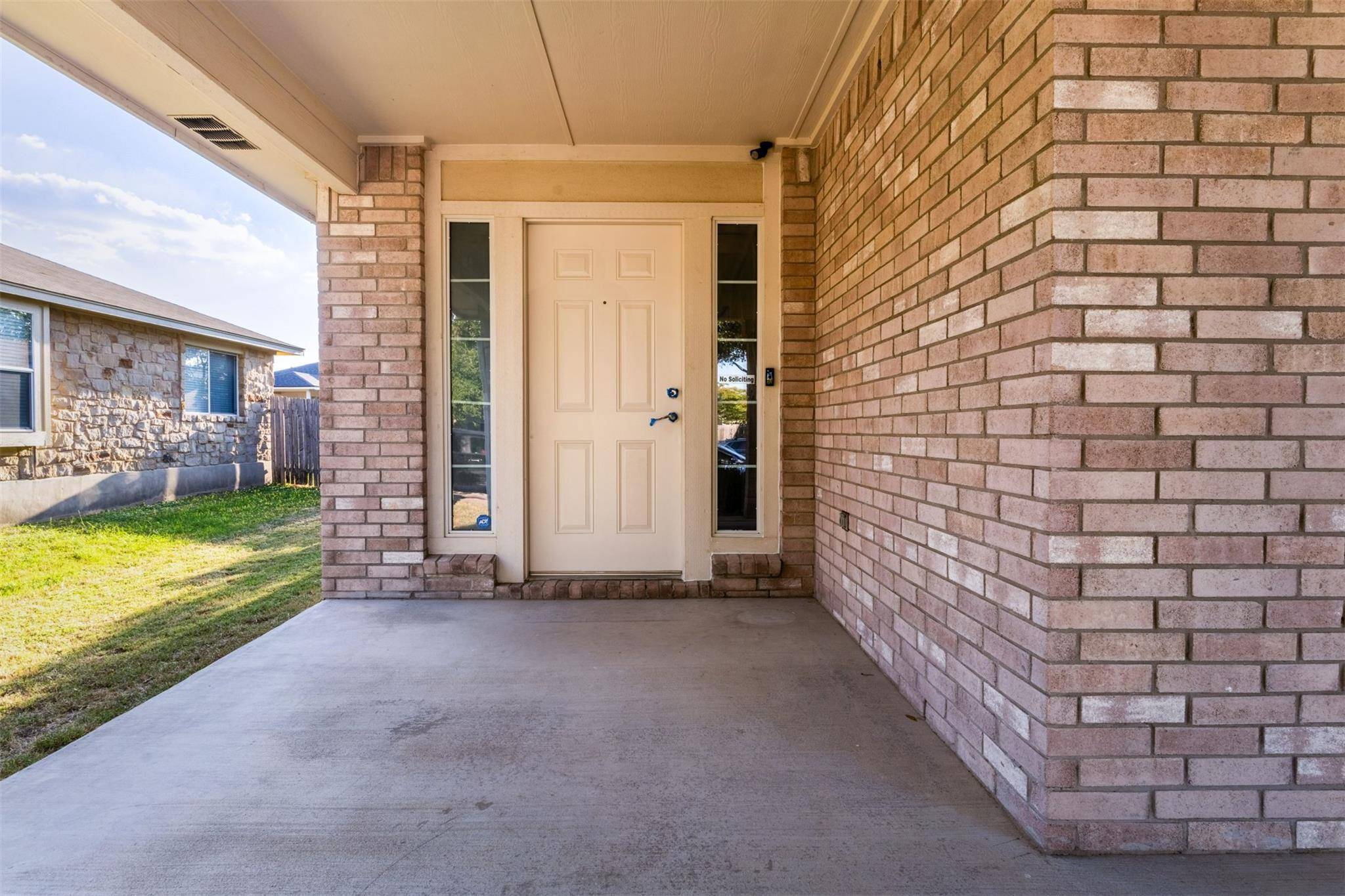 1111 Burgess DR, Leander, TX 78641