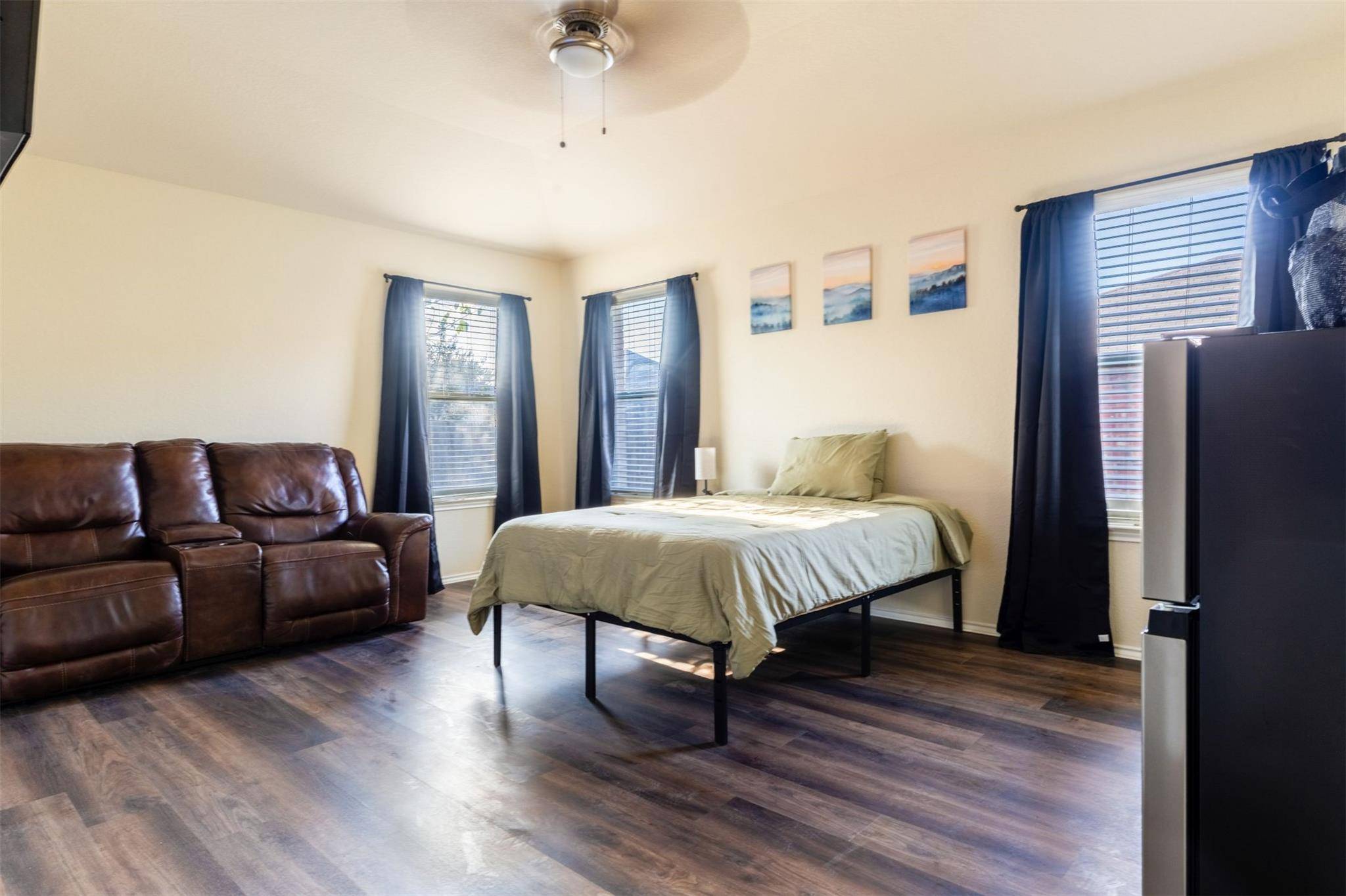1111 Burgess DR, Leander, TX 78641