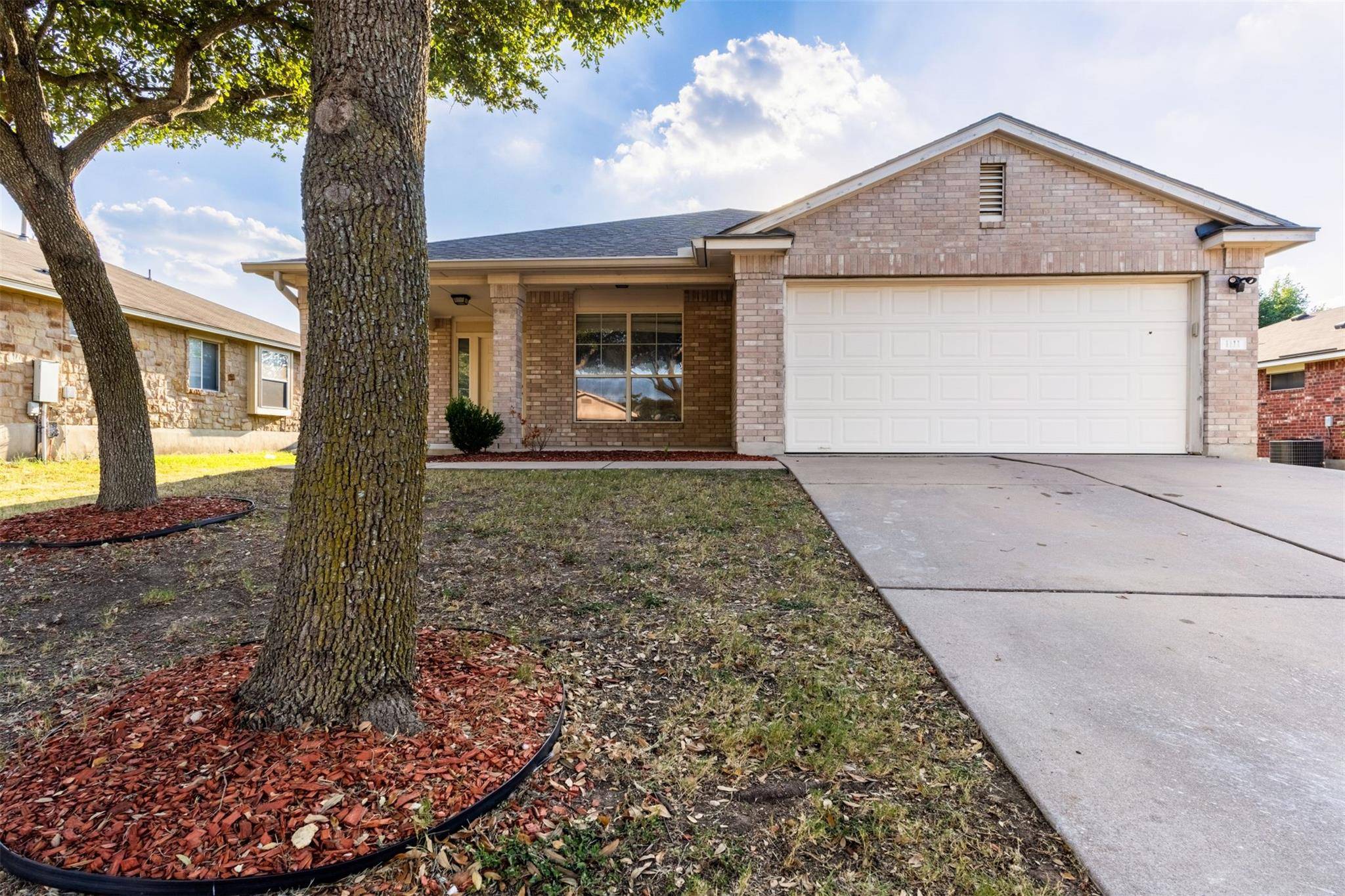 1111 Burgess DR, Leander, TX 78641