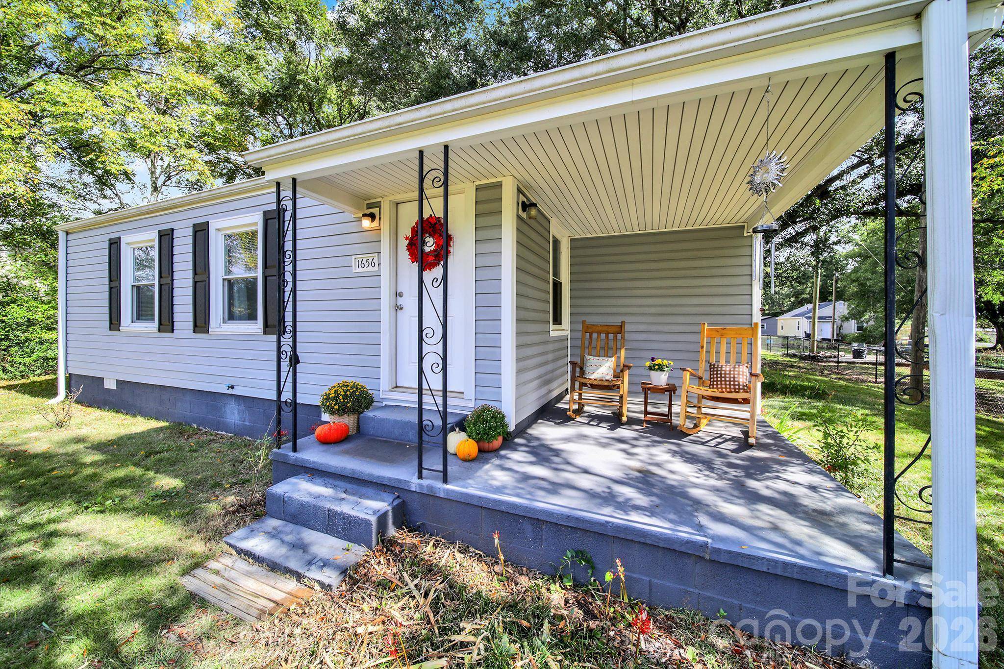 1656 Oakridge Meadows CT, Rock Hill, SC 29732