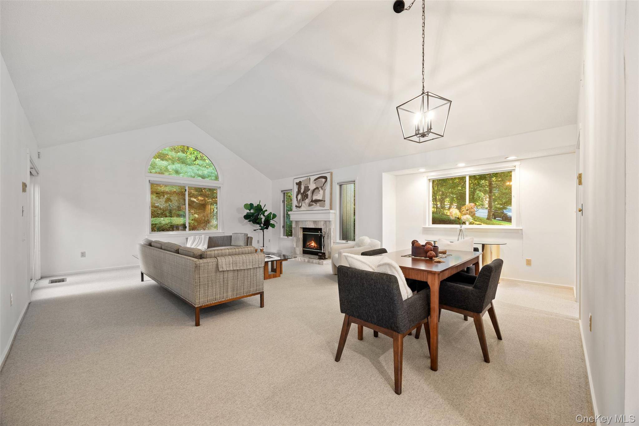 621 Heritage HLS #B, Somers, NY 10589