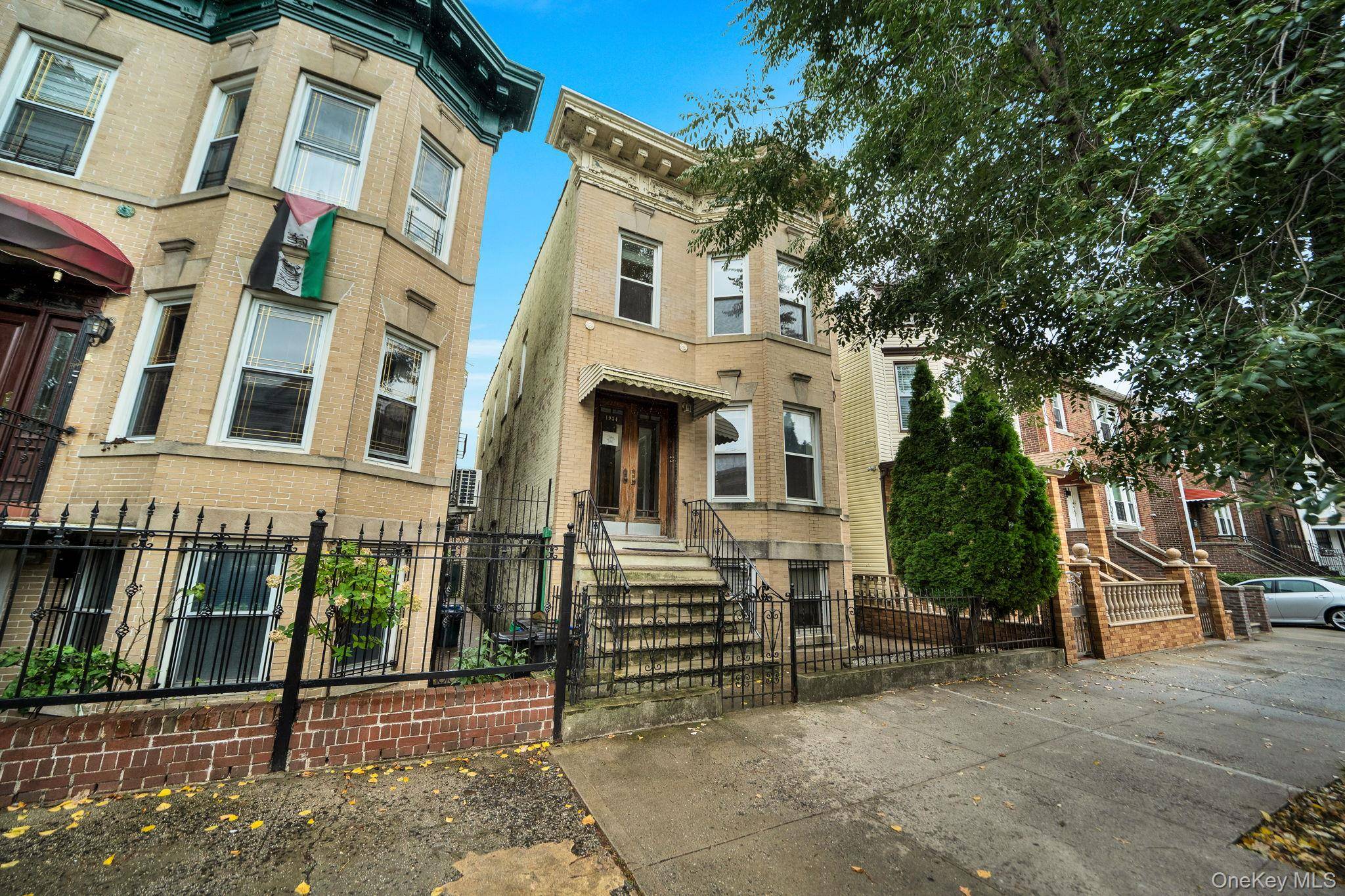 1934 Benedict AVE, Bronx, NY 10462