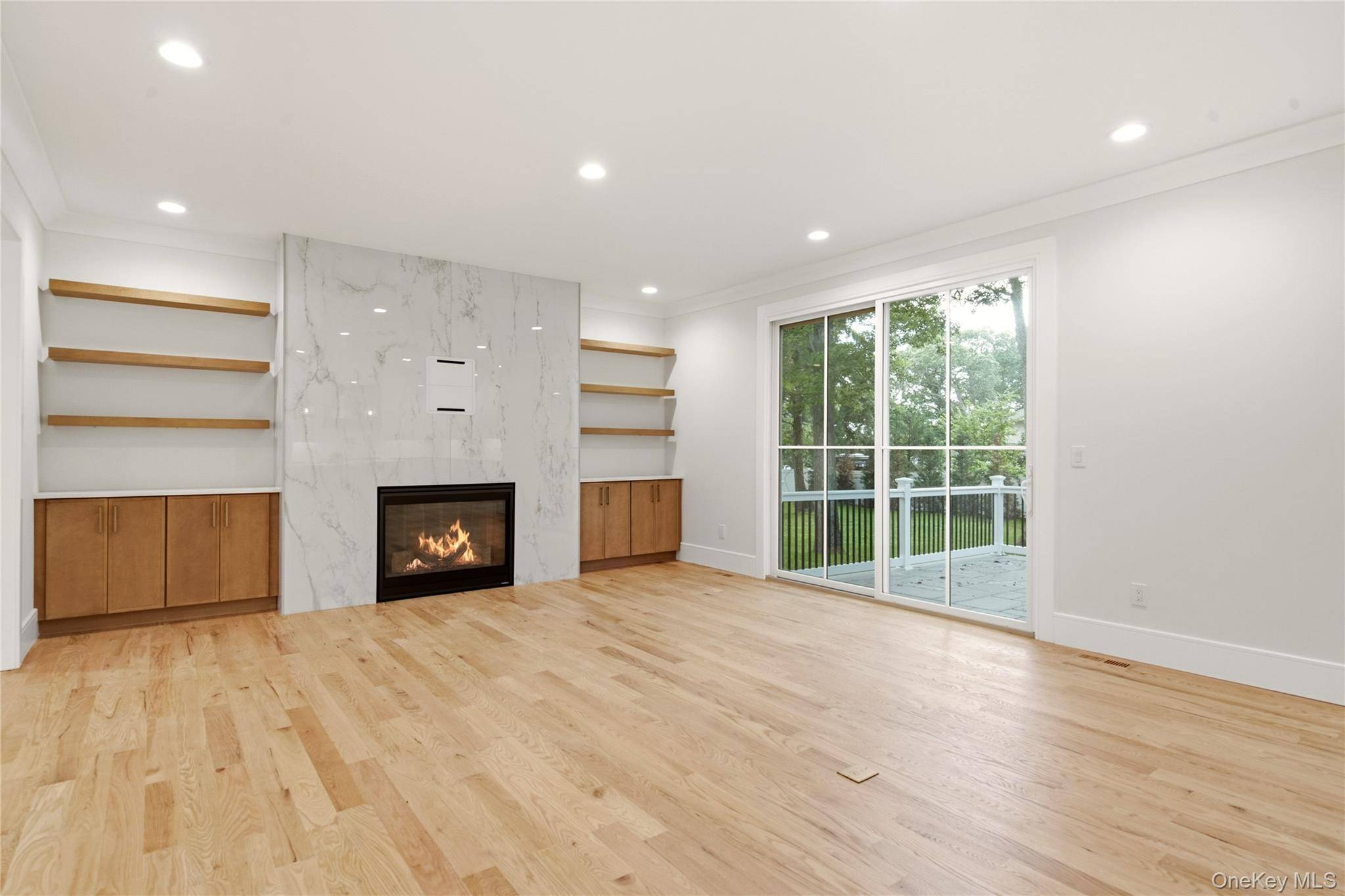 654 Caledonia RD, Dix Hills, NY 11746