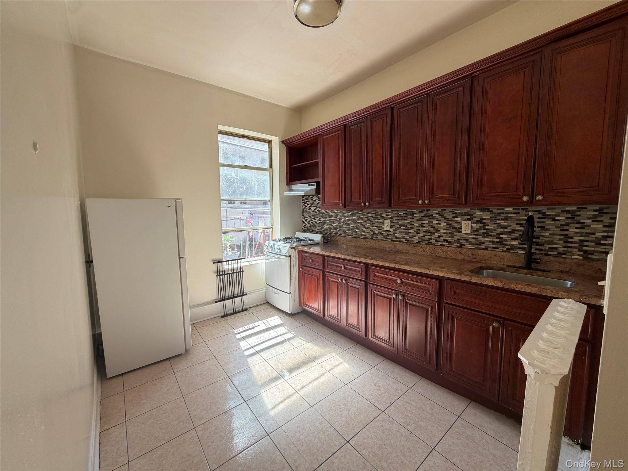 50 Main ST, Yonkers, NY 10701