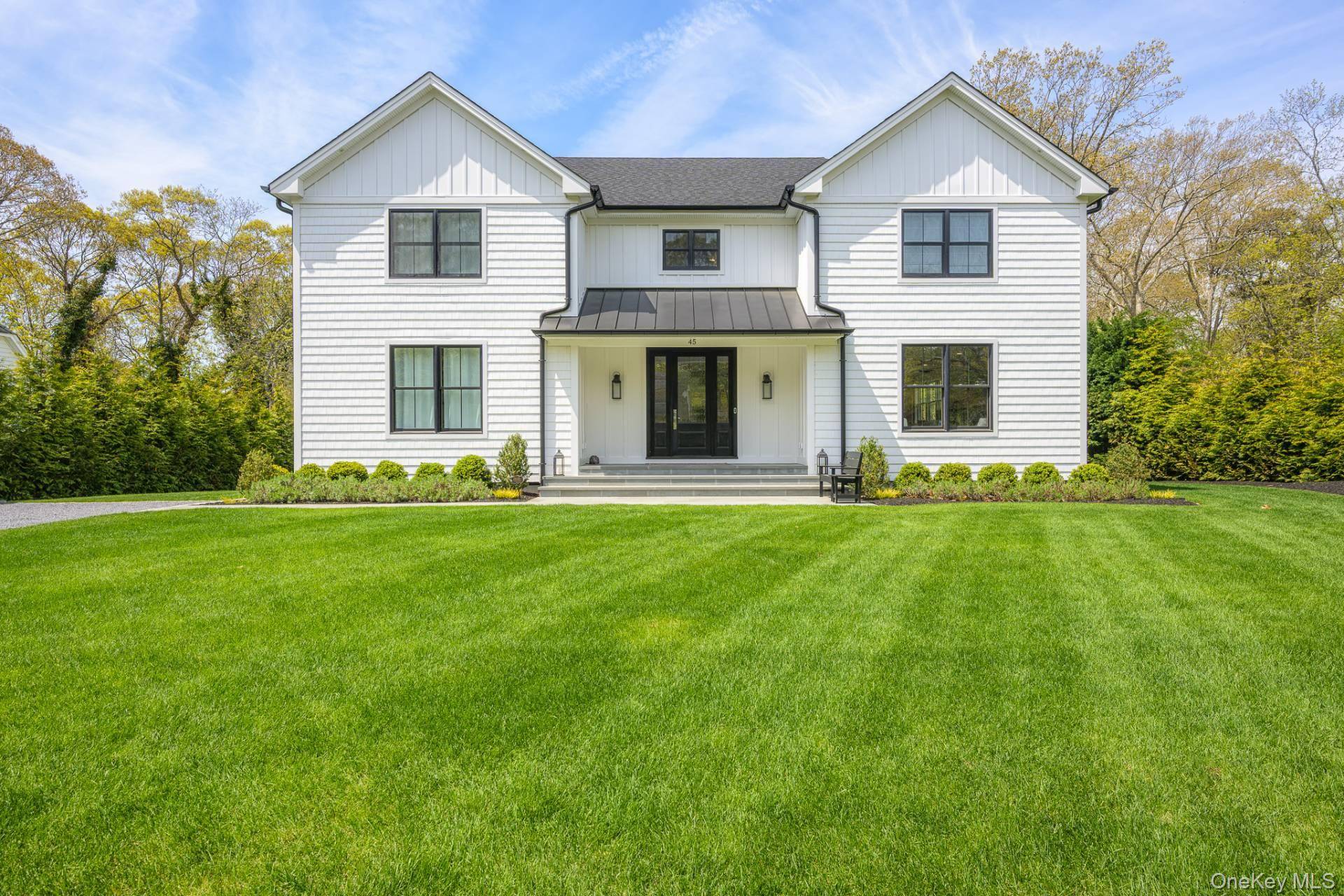 45 Columbine AVE, Hampton Bays, NY 11946