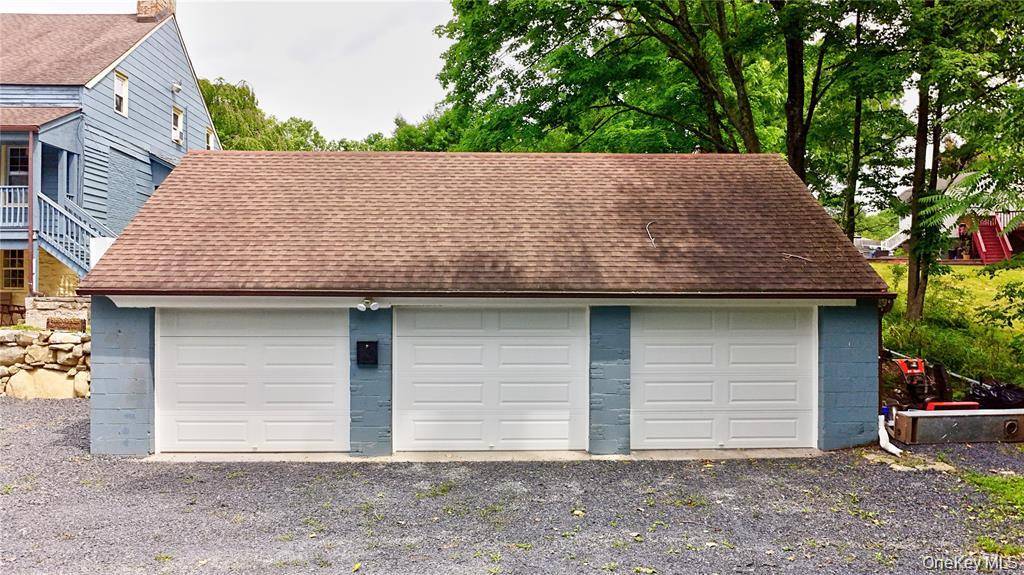 967 Little Britain RD, New Windsor, NY 12553