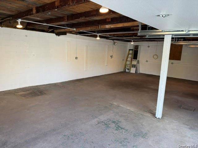 967 Little Britain RD, New Windsor, NY 12553