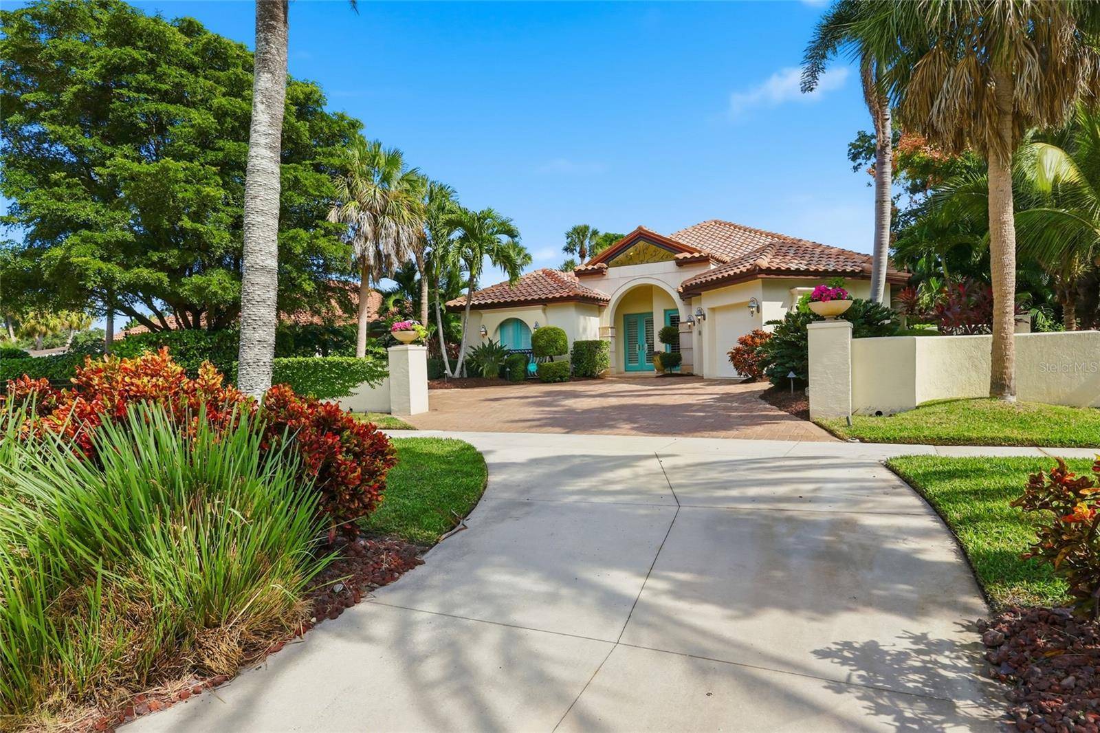 4946 BRYWILL CIR, Sarasota, FL 34234