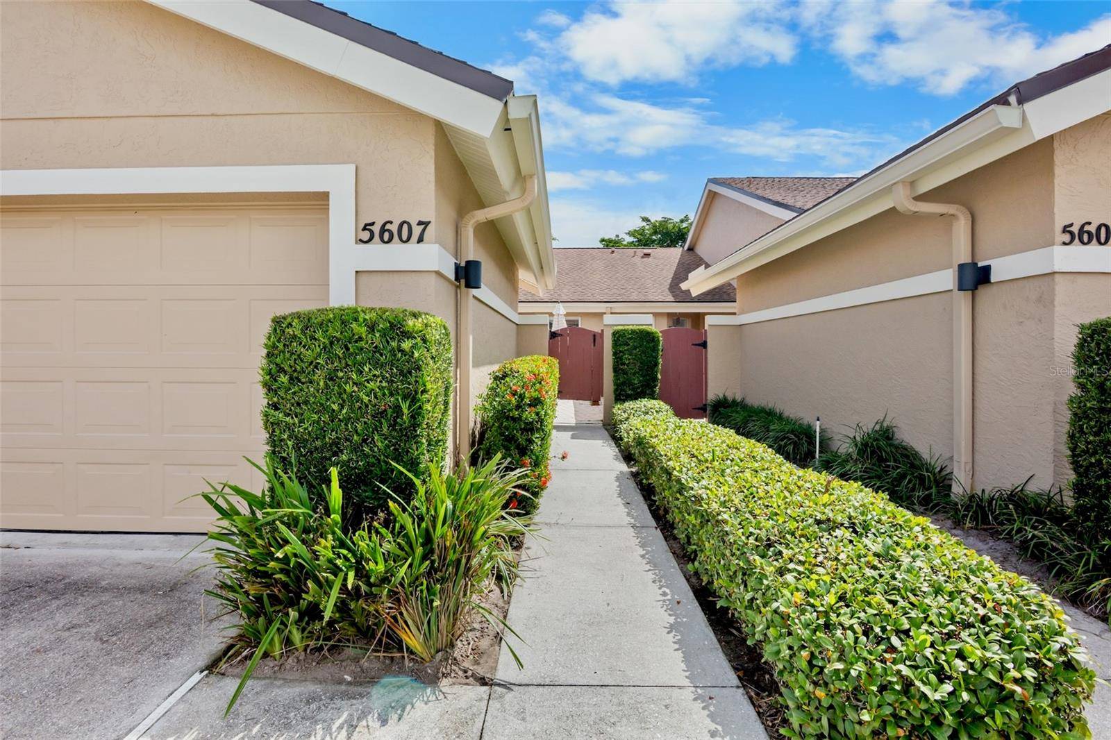 5607 MONTE ROSSO RD, Sarasota, FL 34243