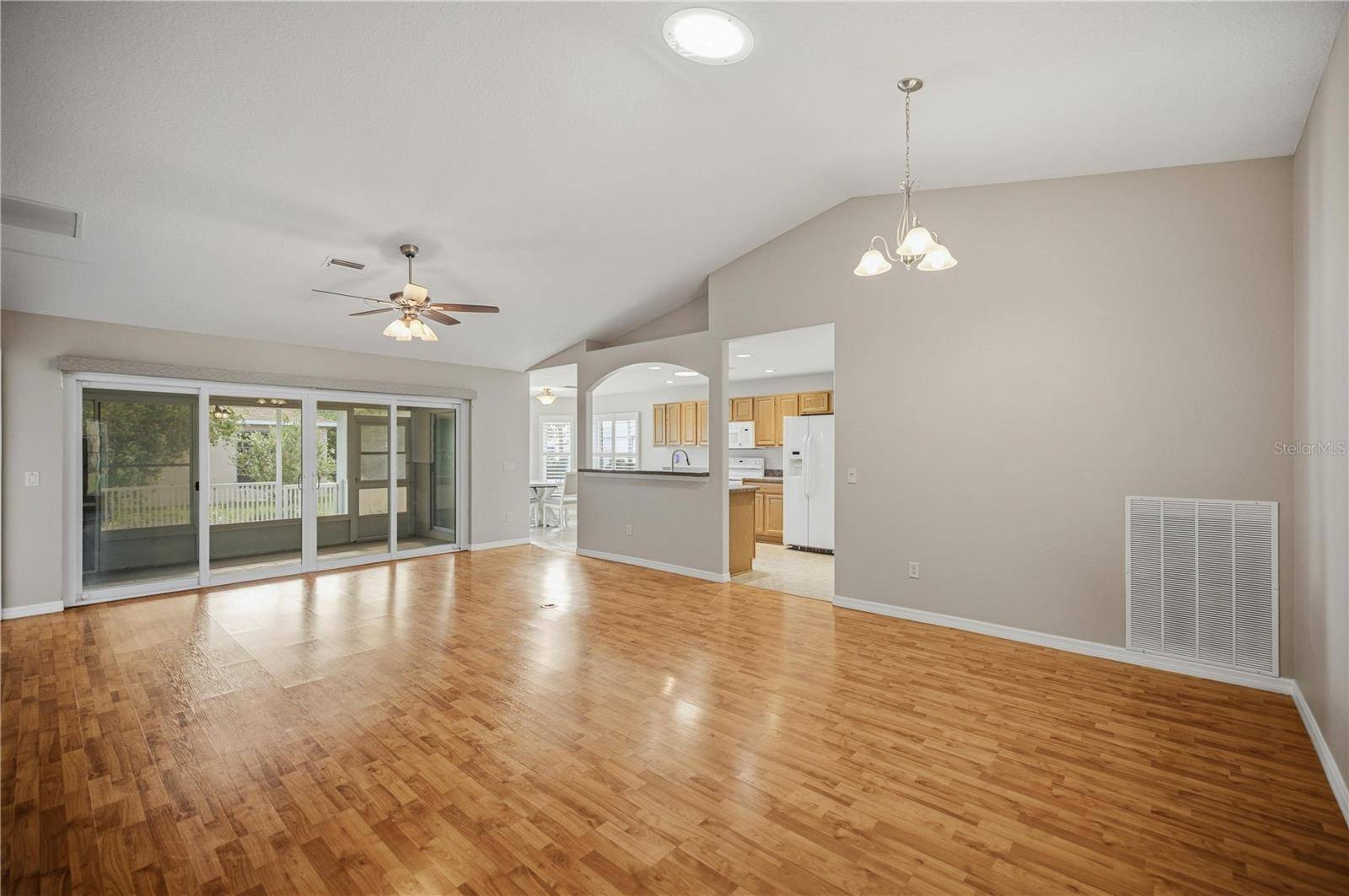 15673 SW 11TH TERRACE RD, Ocala, FL 34473