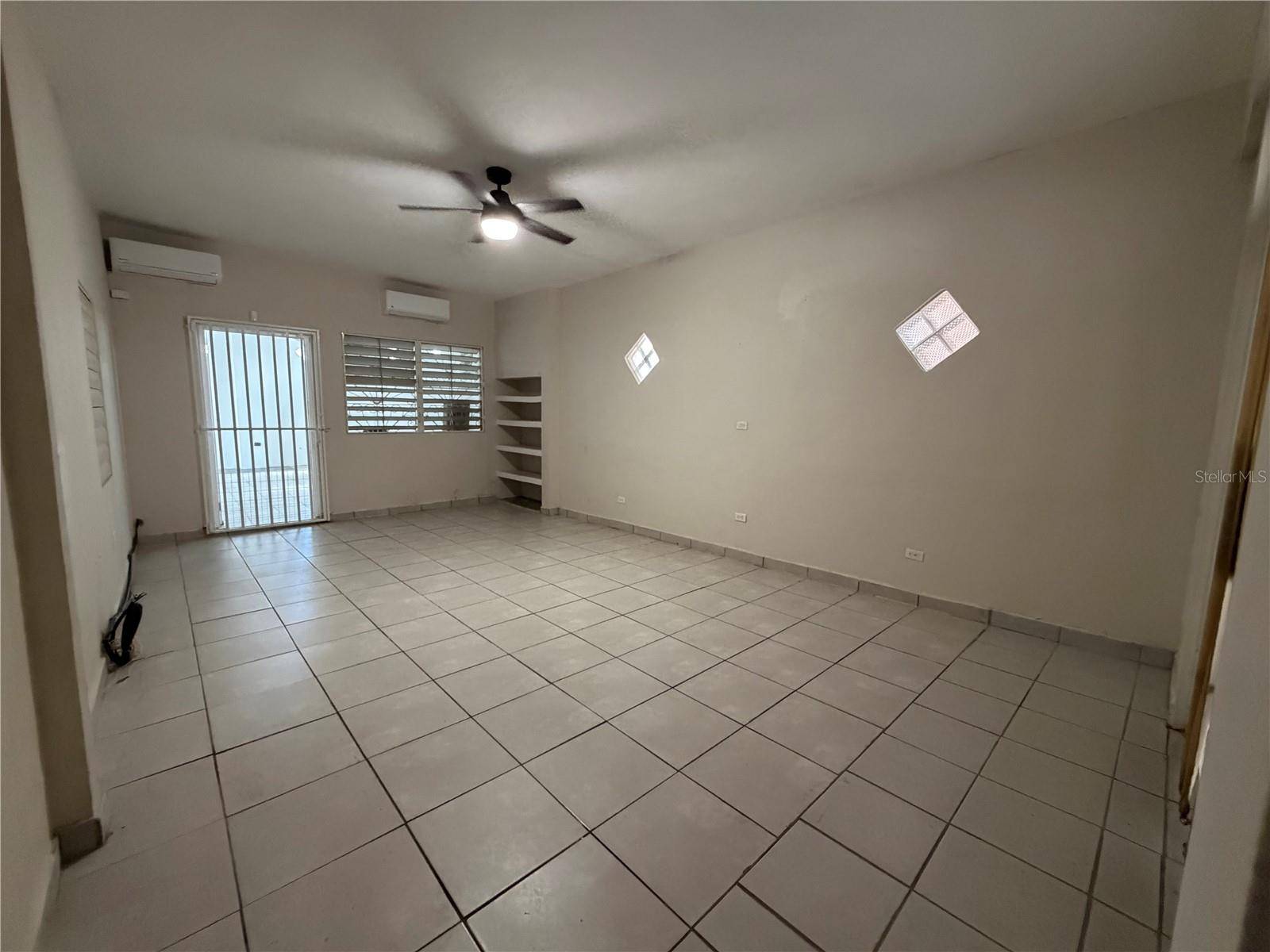 A-24 Calle 4 URB. EXTENSION SANTA ISIDRA I, Fajardo, PR 00738