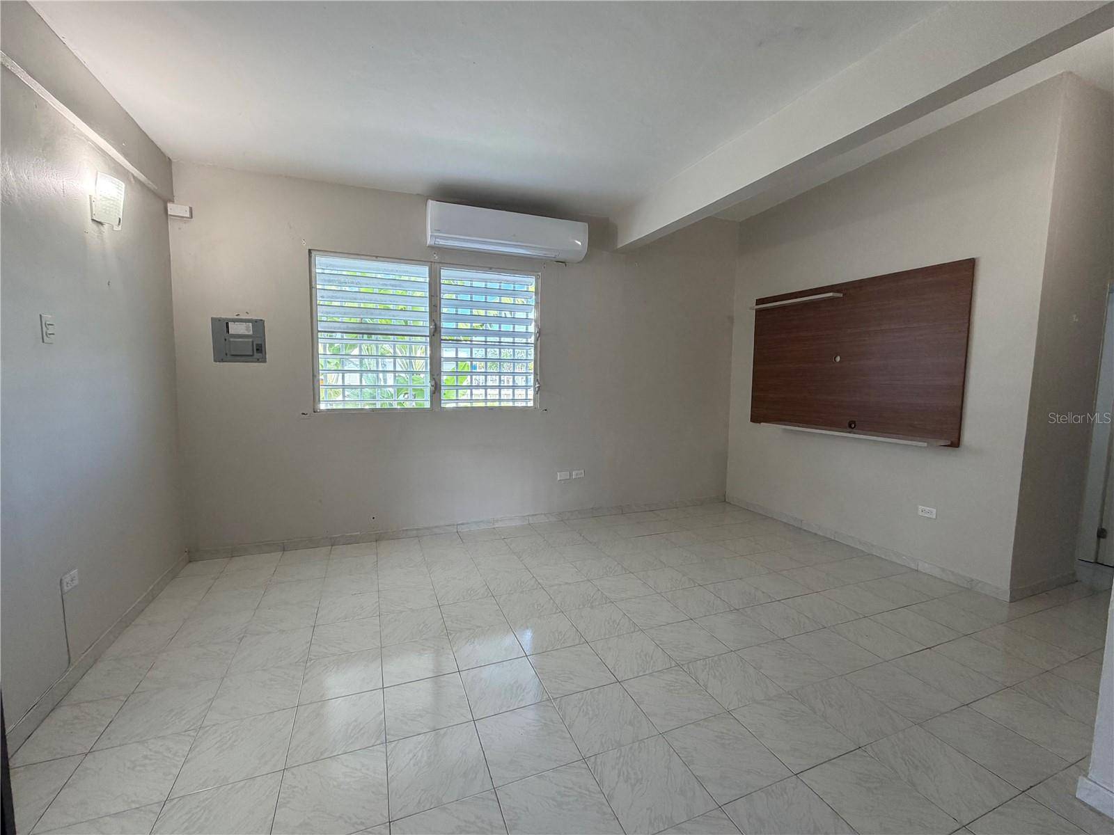 A-24 Calle 4 URB. EXTENSION SANTA ISIDRA I, Fajardo, PR 00738