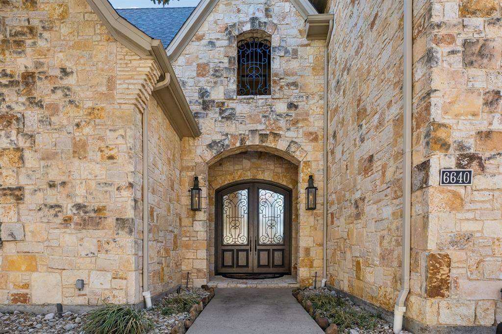 6640 Briar Ridge Lane, Plano, TX 75024