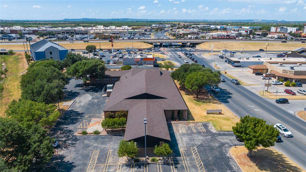 3025 Southwest Drive, Abilene, TX 79605