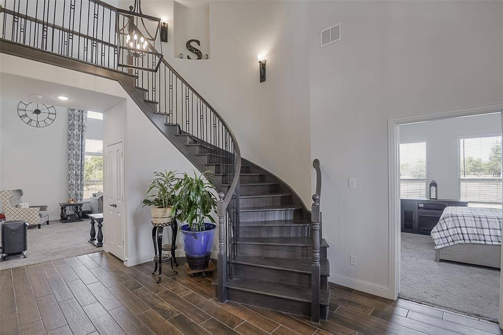 4111 Roberts Lane, Midlothian, TX 76065
