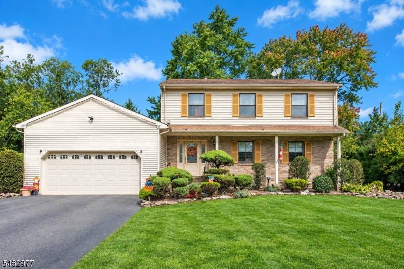 2 Rochambeau Rd, Pequannock Twp., NJ 07444