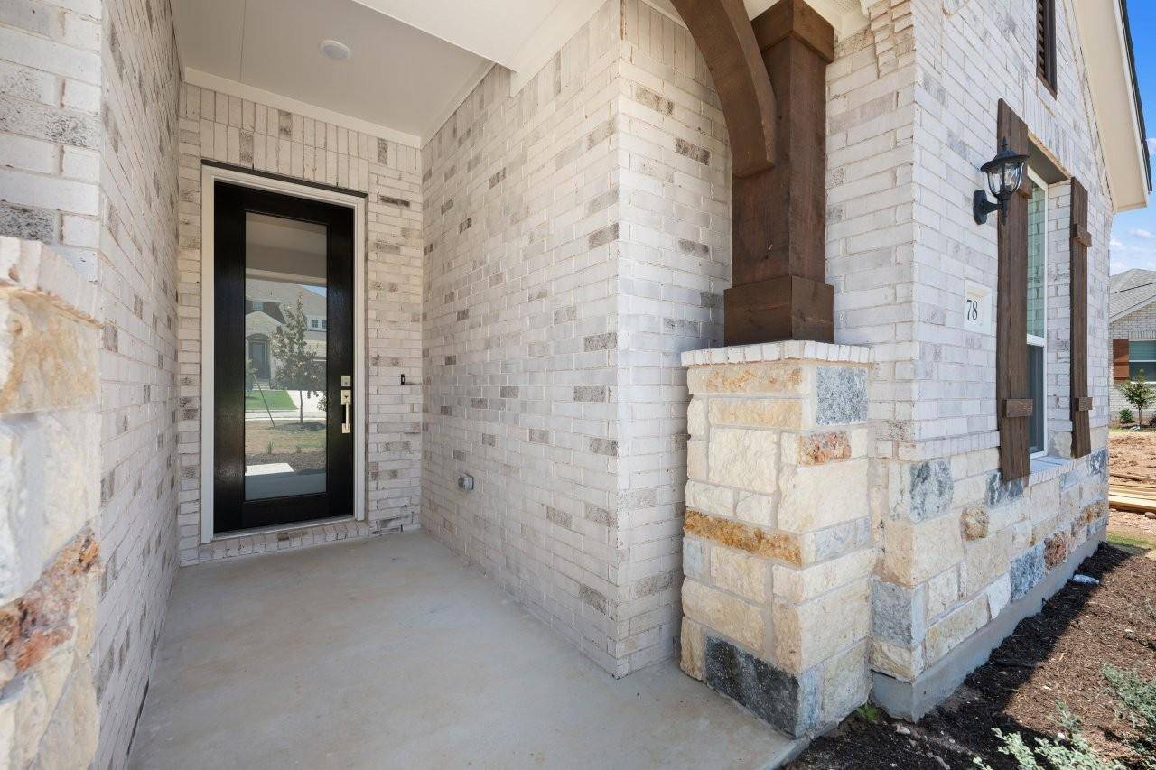 132 Coleto TRL, Bastrop, TX 78602