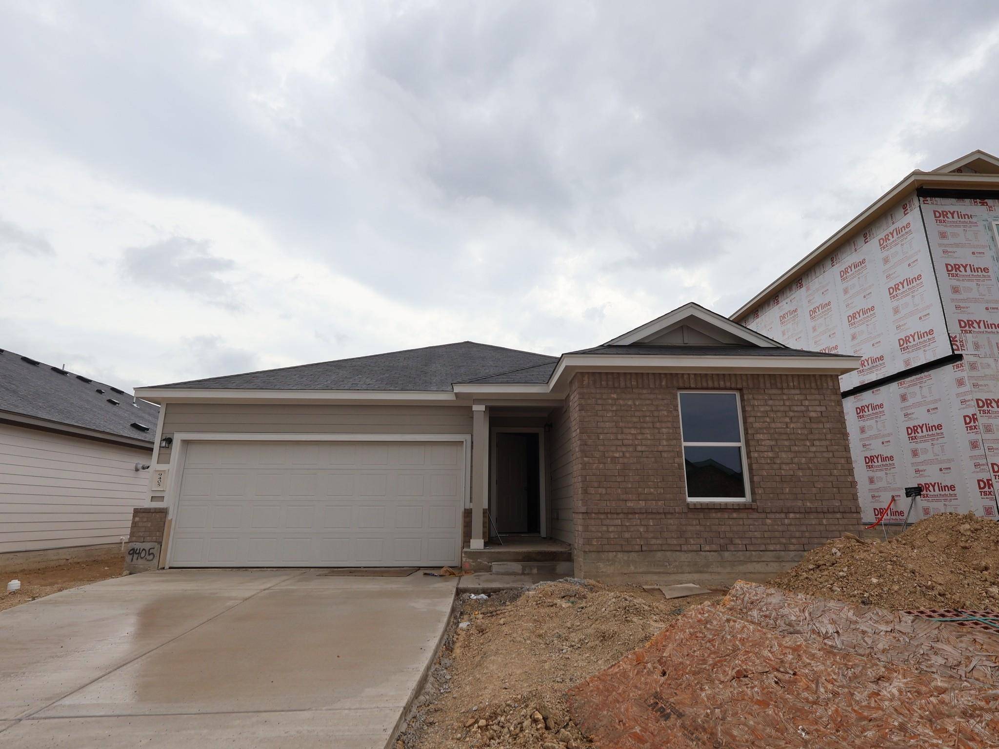 9405 Corvallis DR, Austin, TX 78747