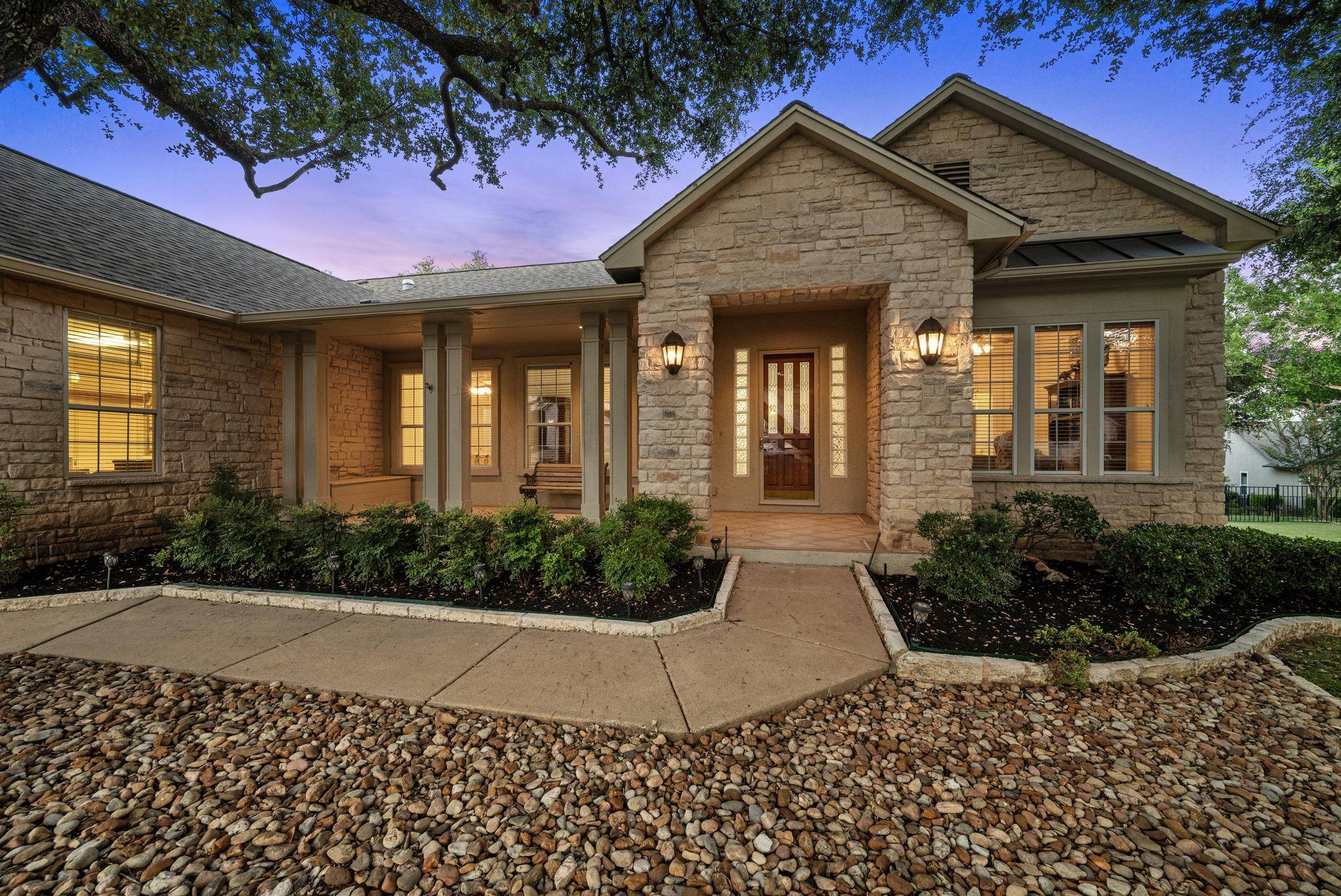 103 Black Walnut CIR, Georgetown, TX 78633