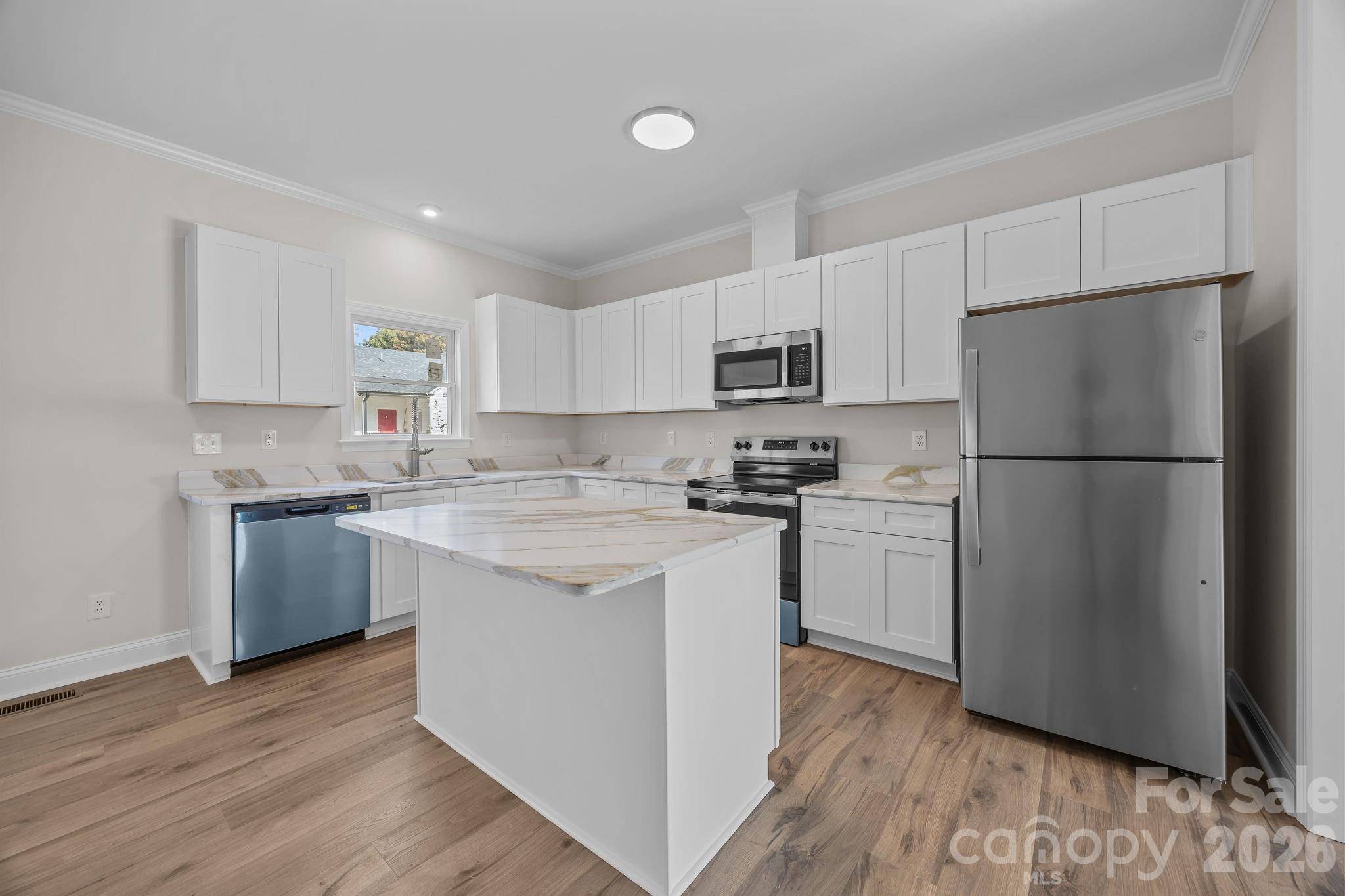 1270 N Shaver ST, Salisbury, NC 28144
