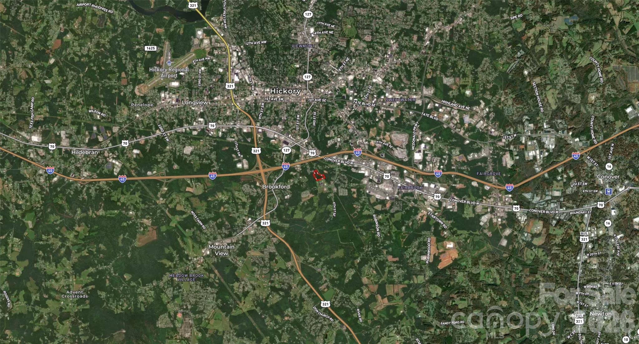 1539 1st Street PL SE, Hickory, NC 28602